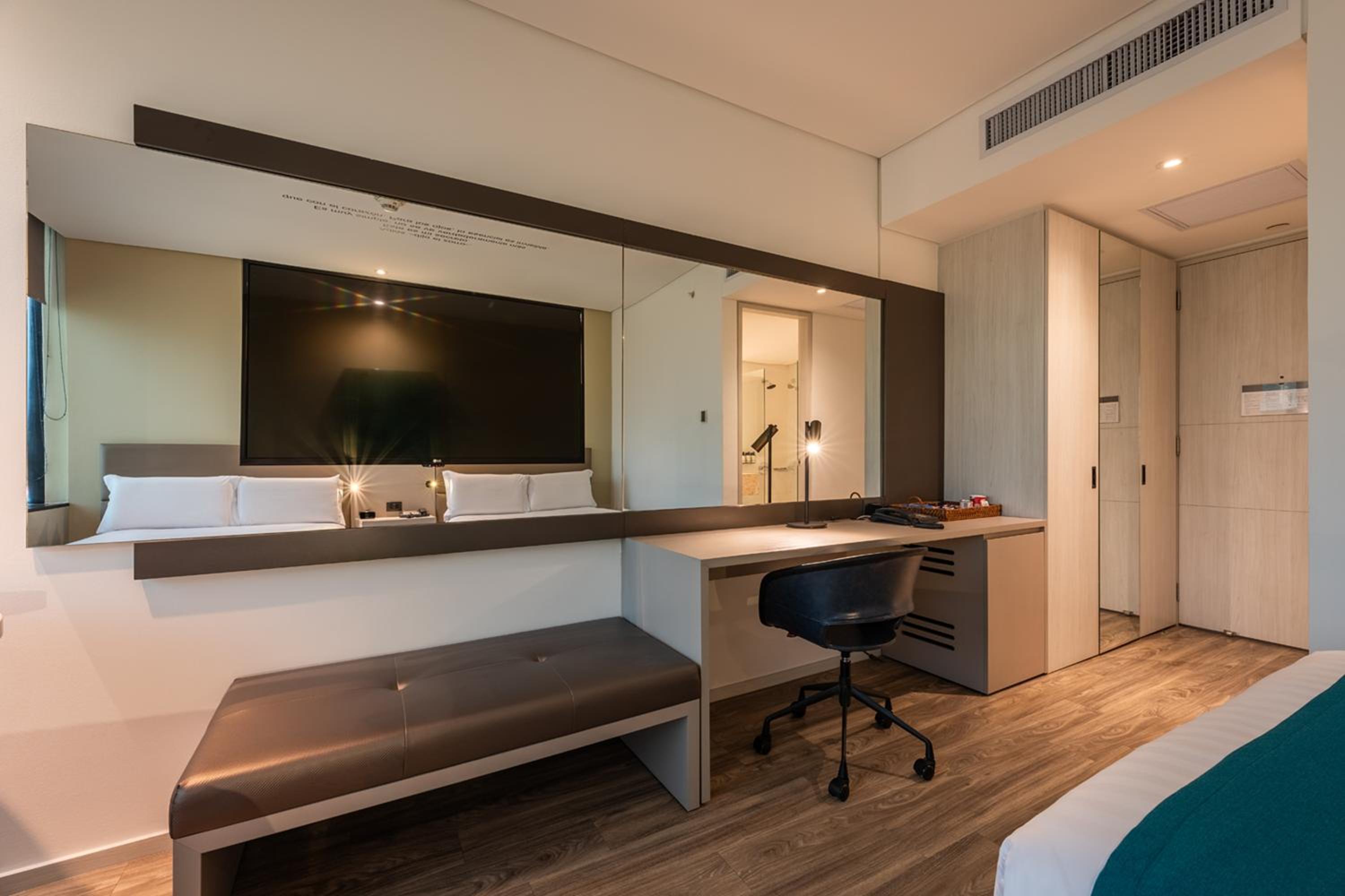 Twin Room - Photo 4