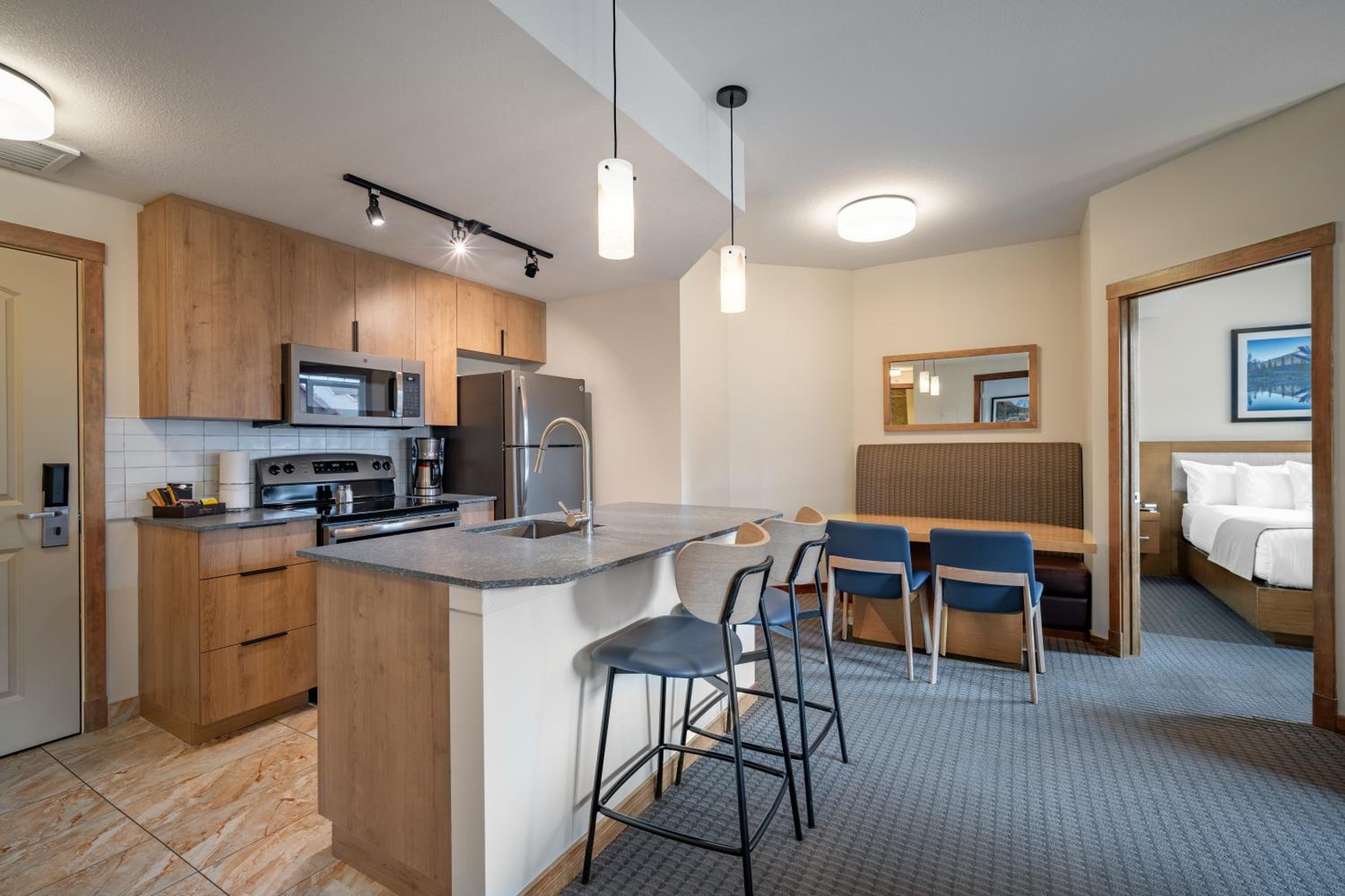 Two-Bedroom Suite - Photo 9