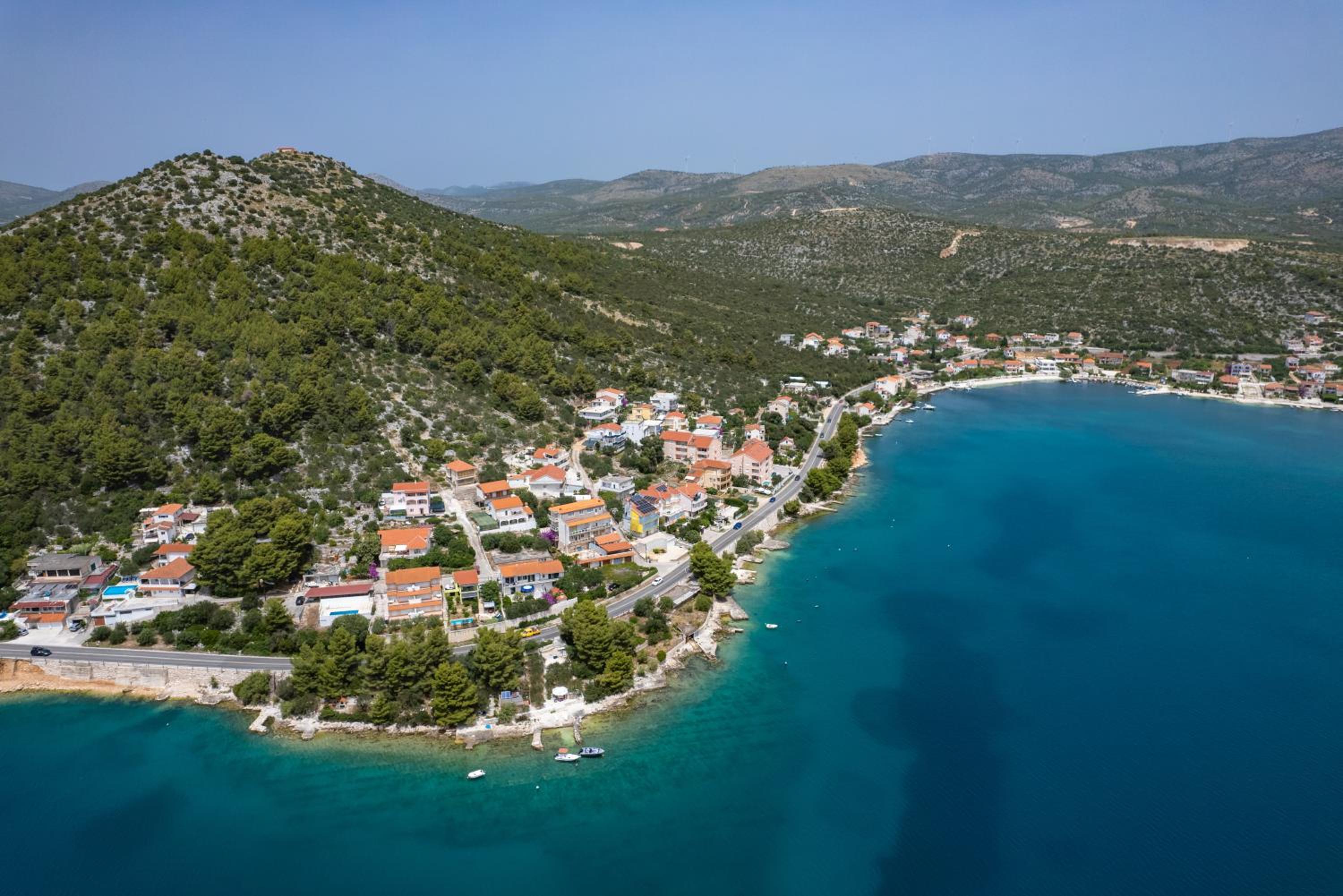 Two-Bedroom Apartment with Sea View photo 2