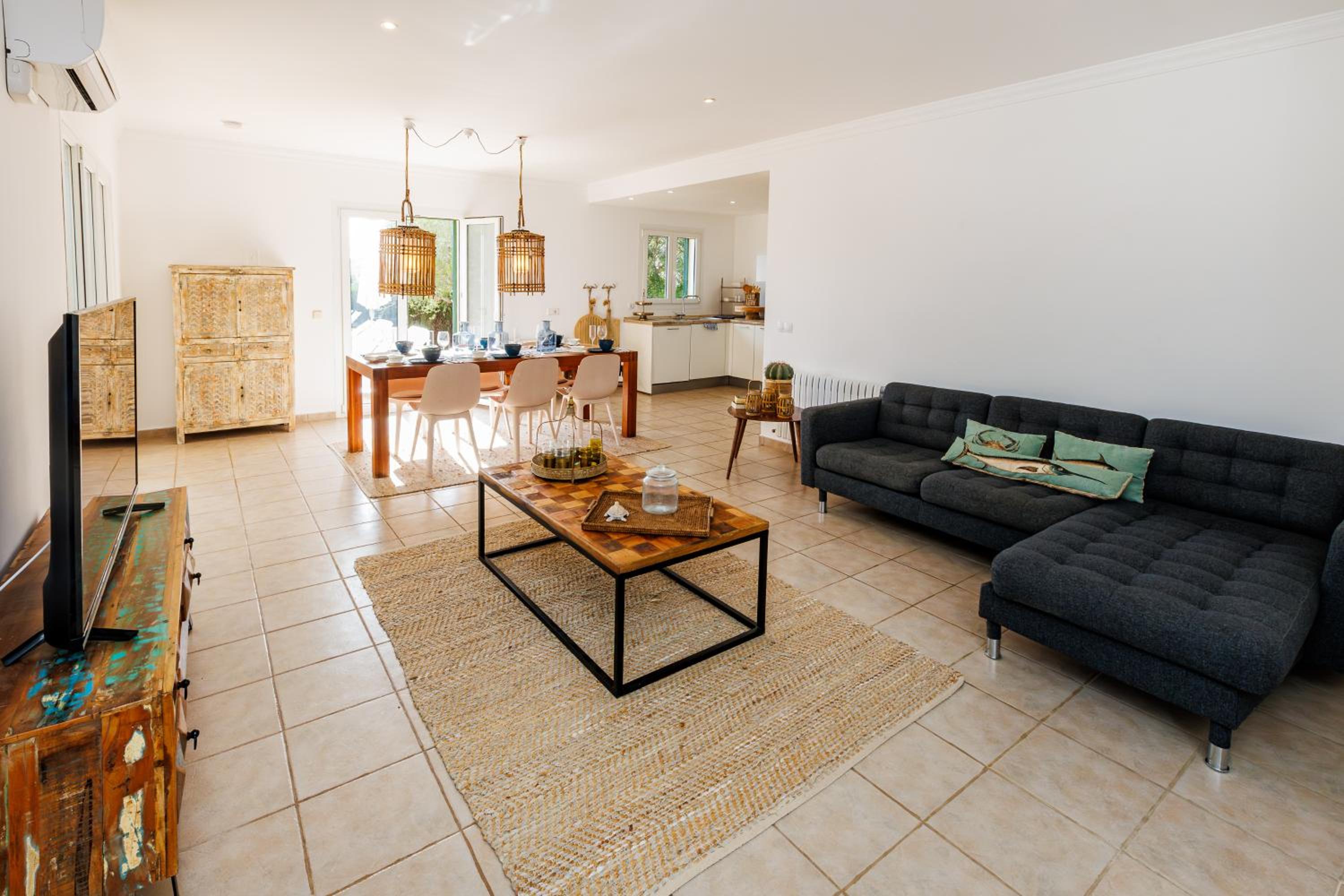 Villa de Tres Habitaciones