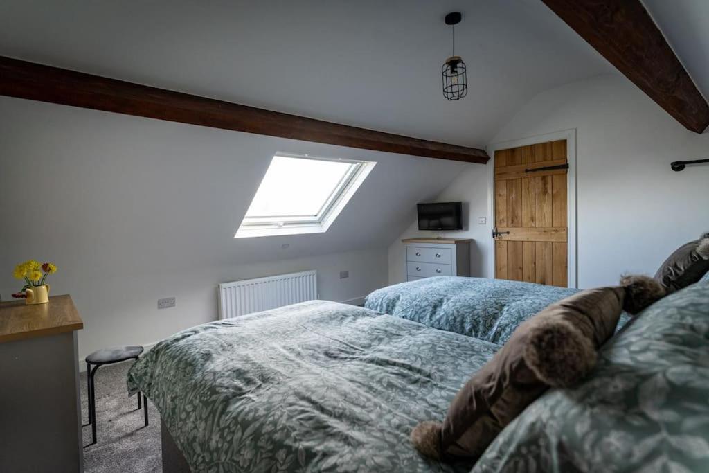 Two-Bedroom House photo 3