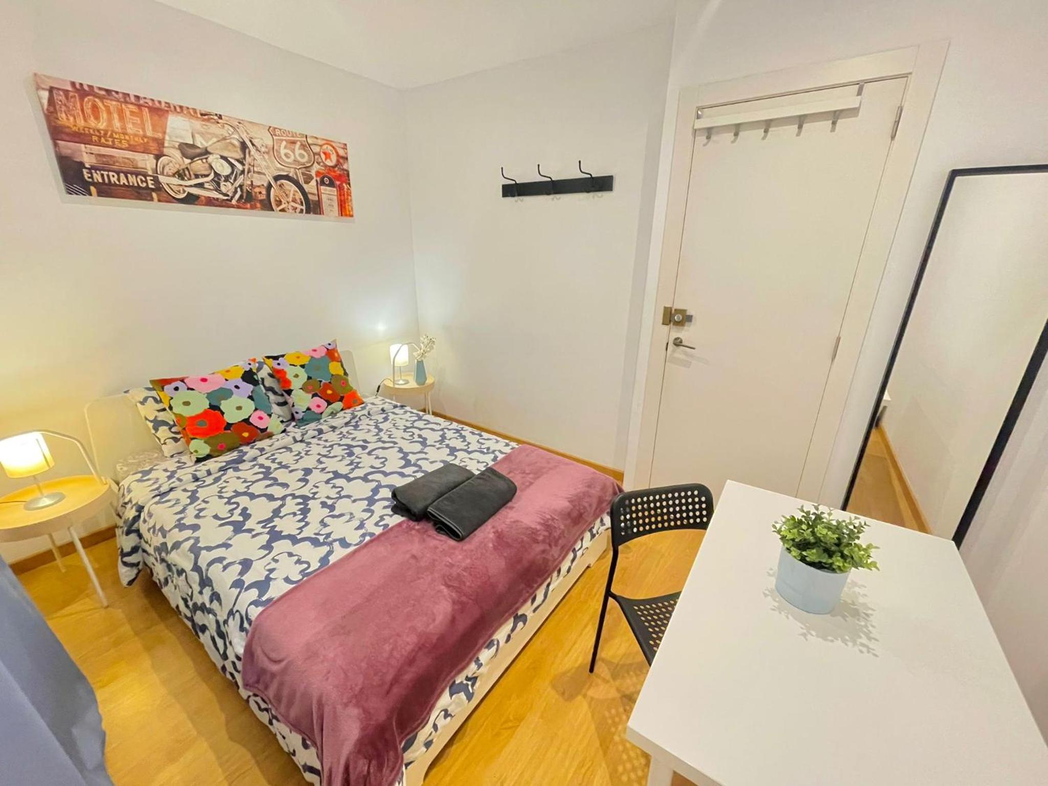 Habitación Doble con Baño Compartido