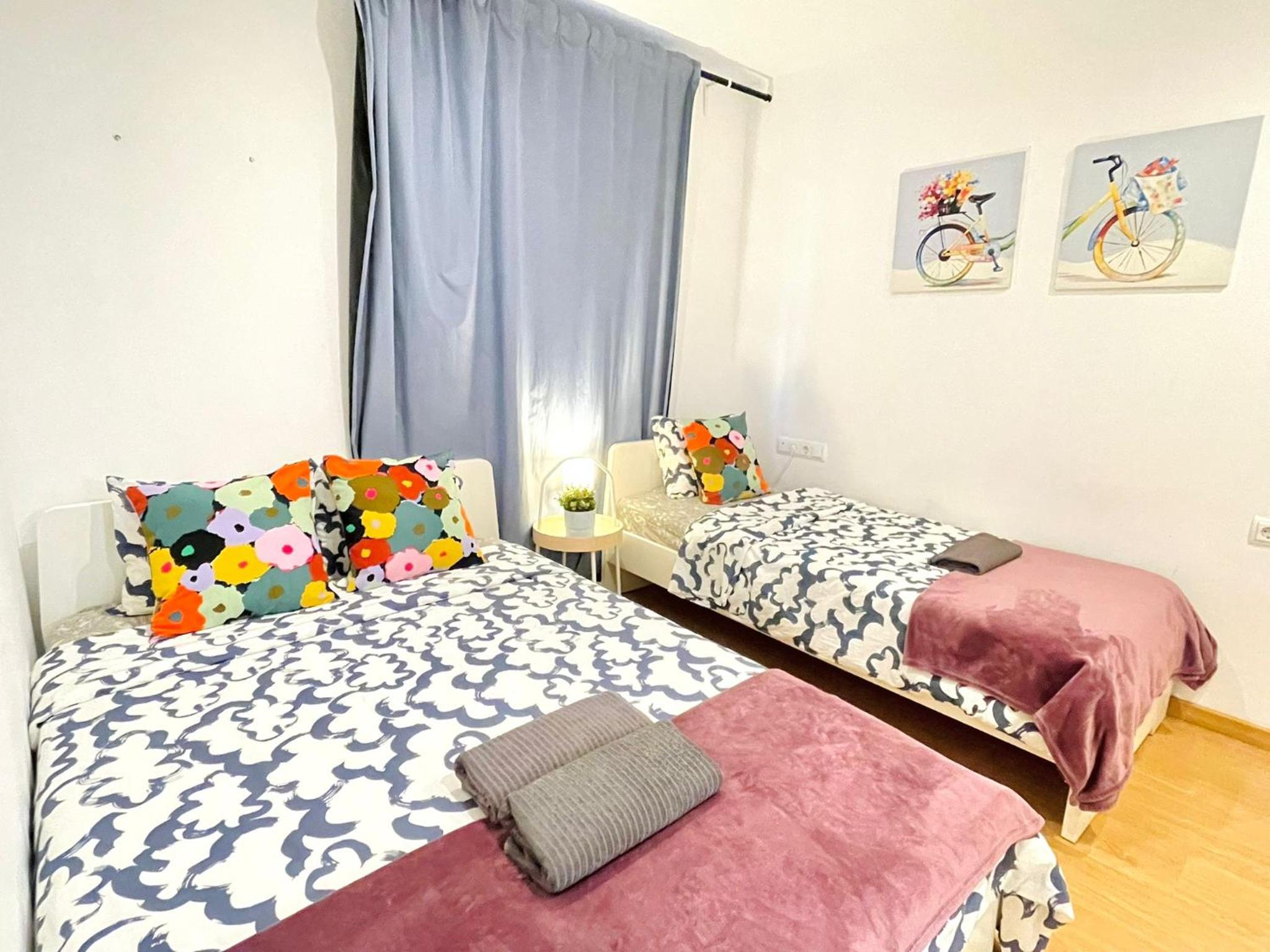 Habitación Triple con Baño Privado