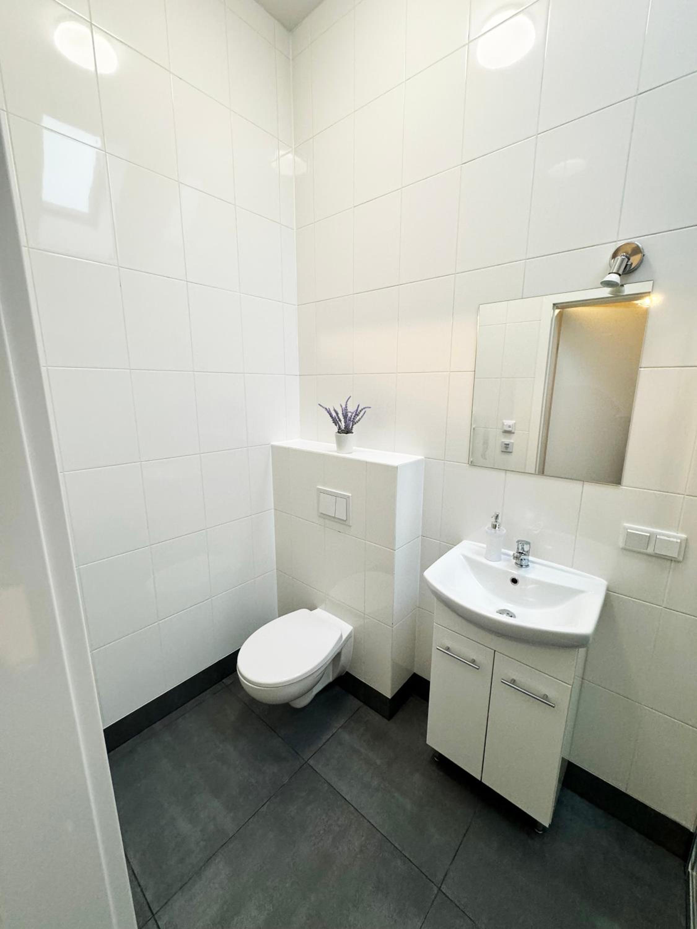 Twin Room with Bathroom photo 3