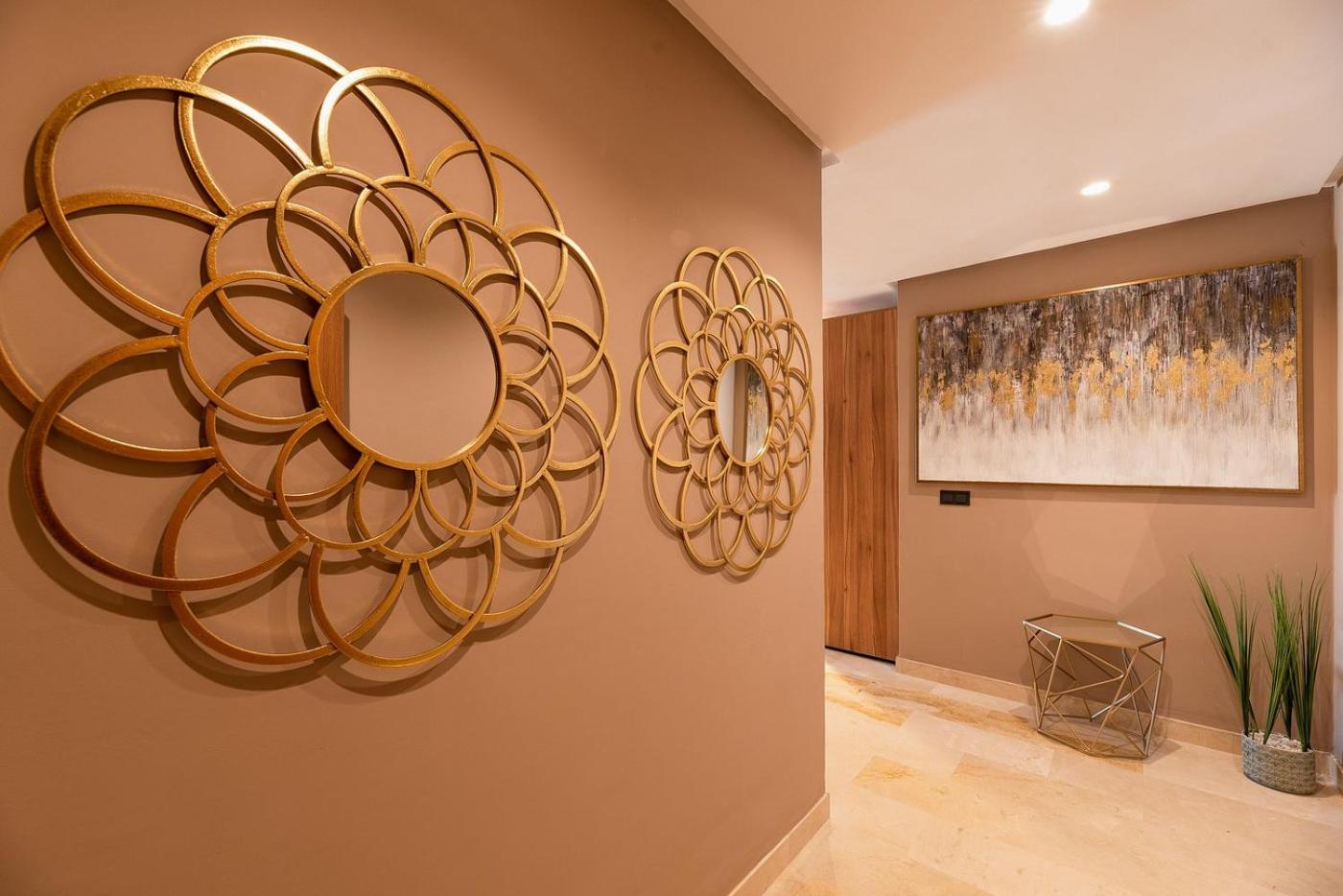 Executive Suite photo 2