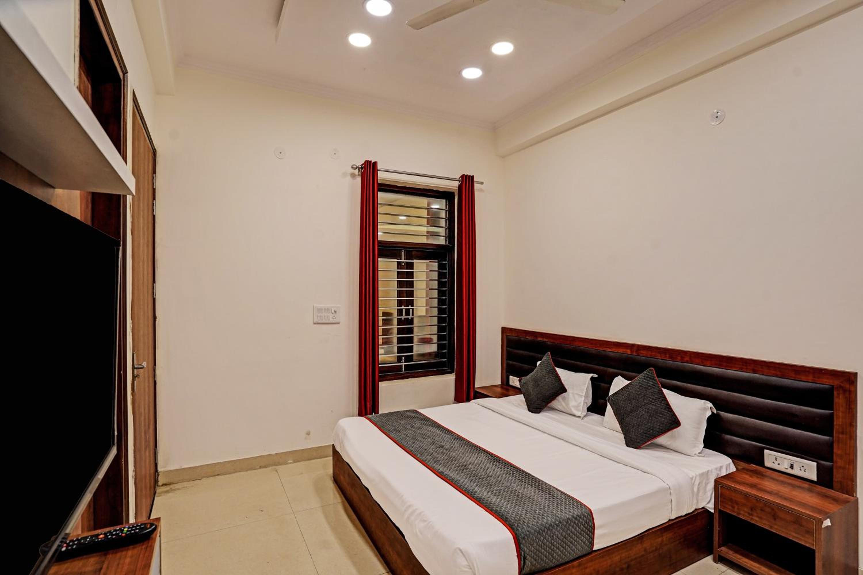 Classic Triple Room