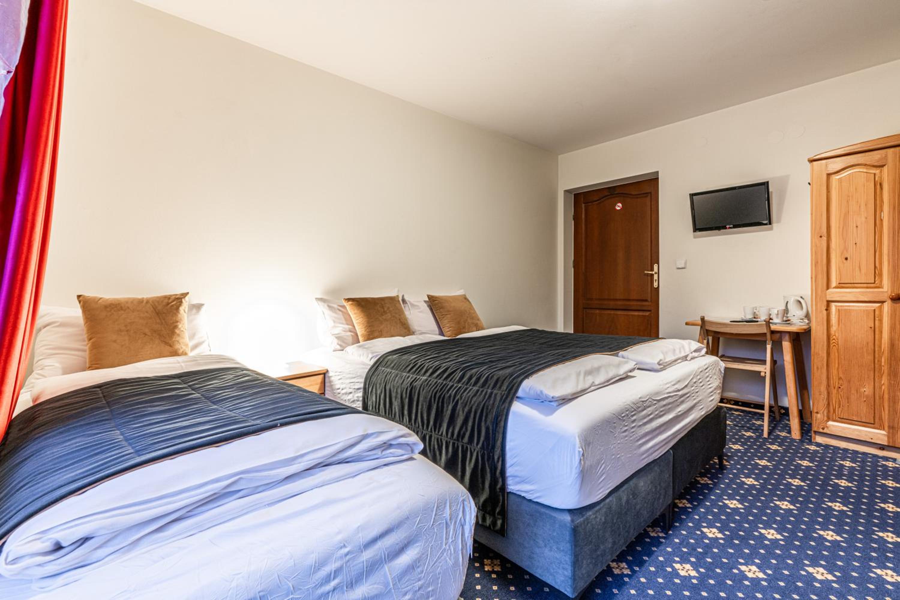 Quadruple Room photo 1