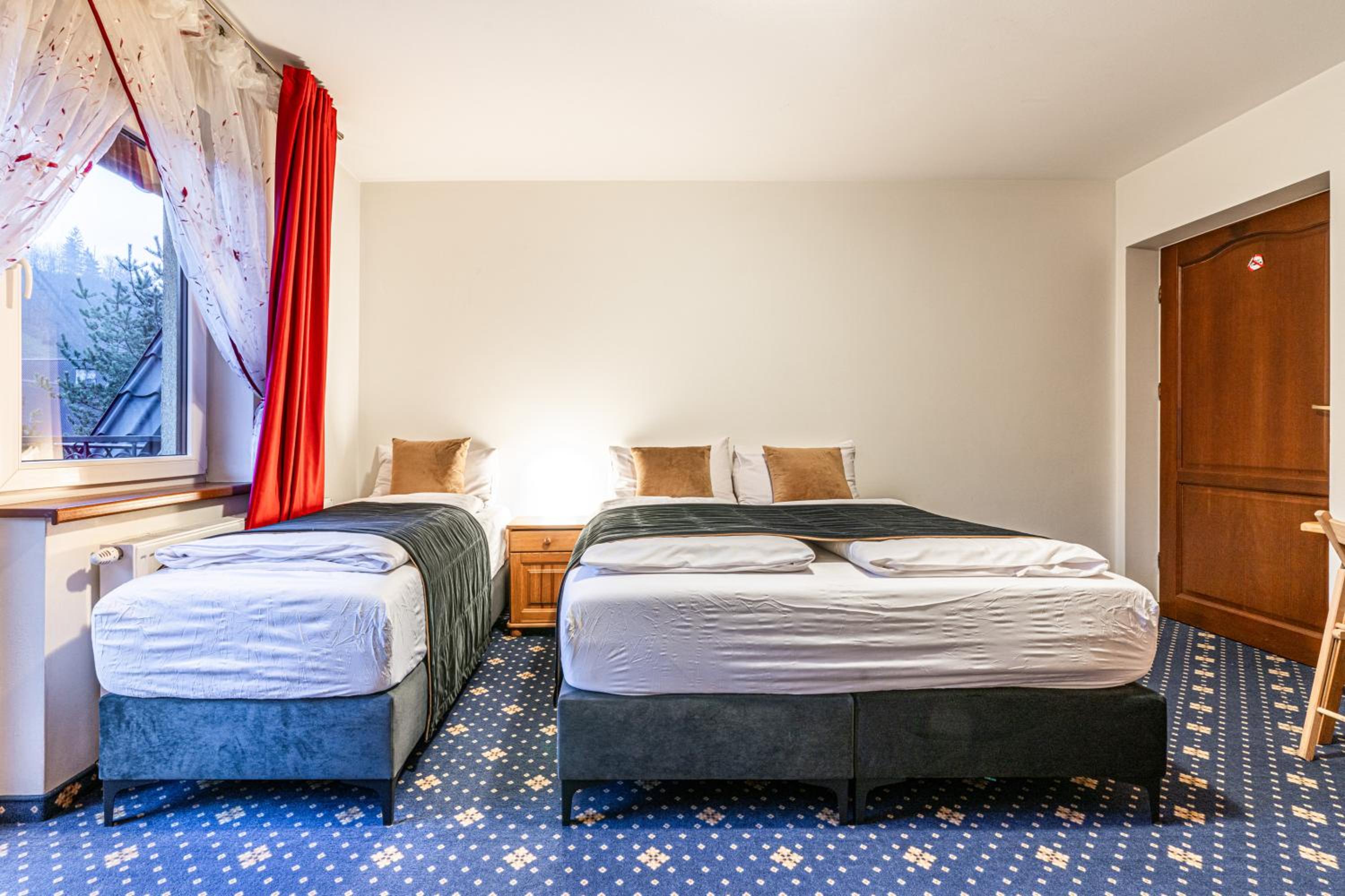 Quadruple Room photo 3
