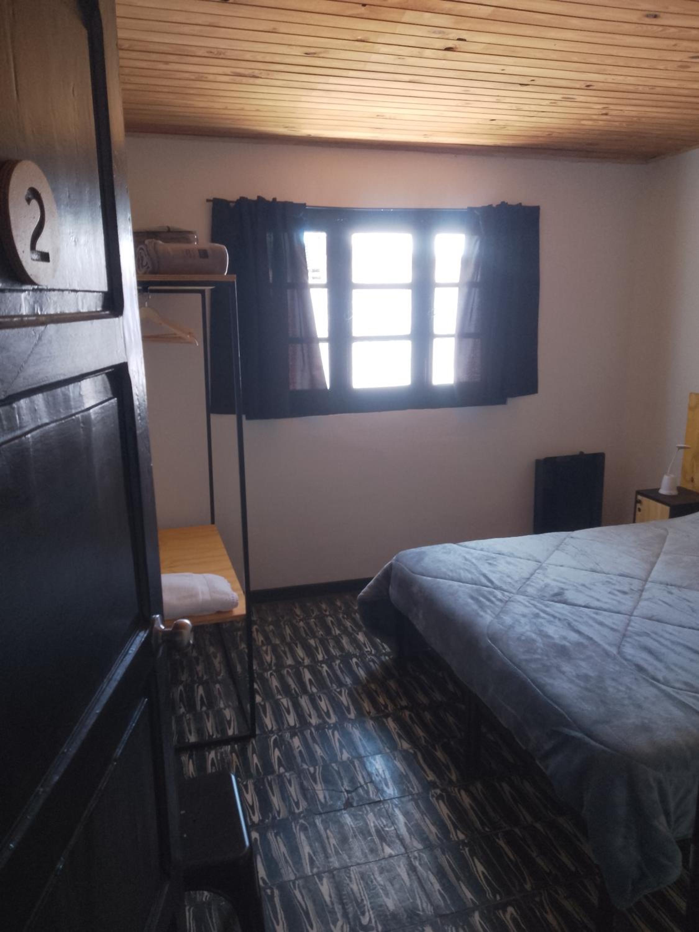 Double Room with Shared Bathroom photo 2