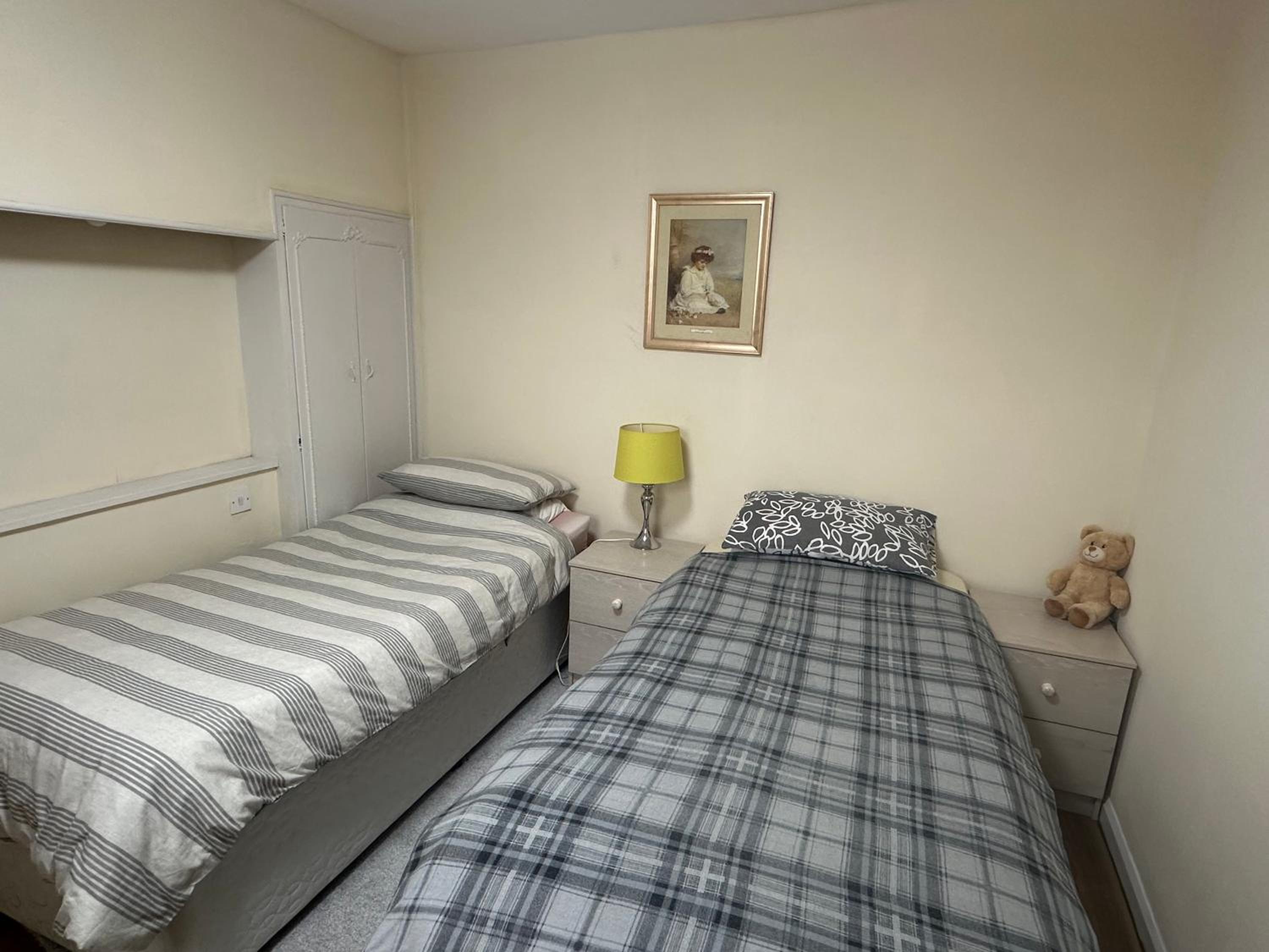 Economy Twin Room