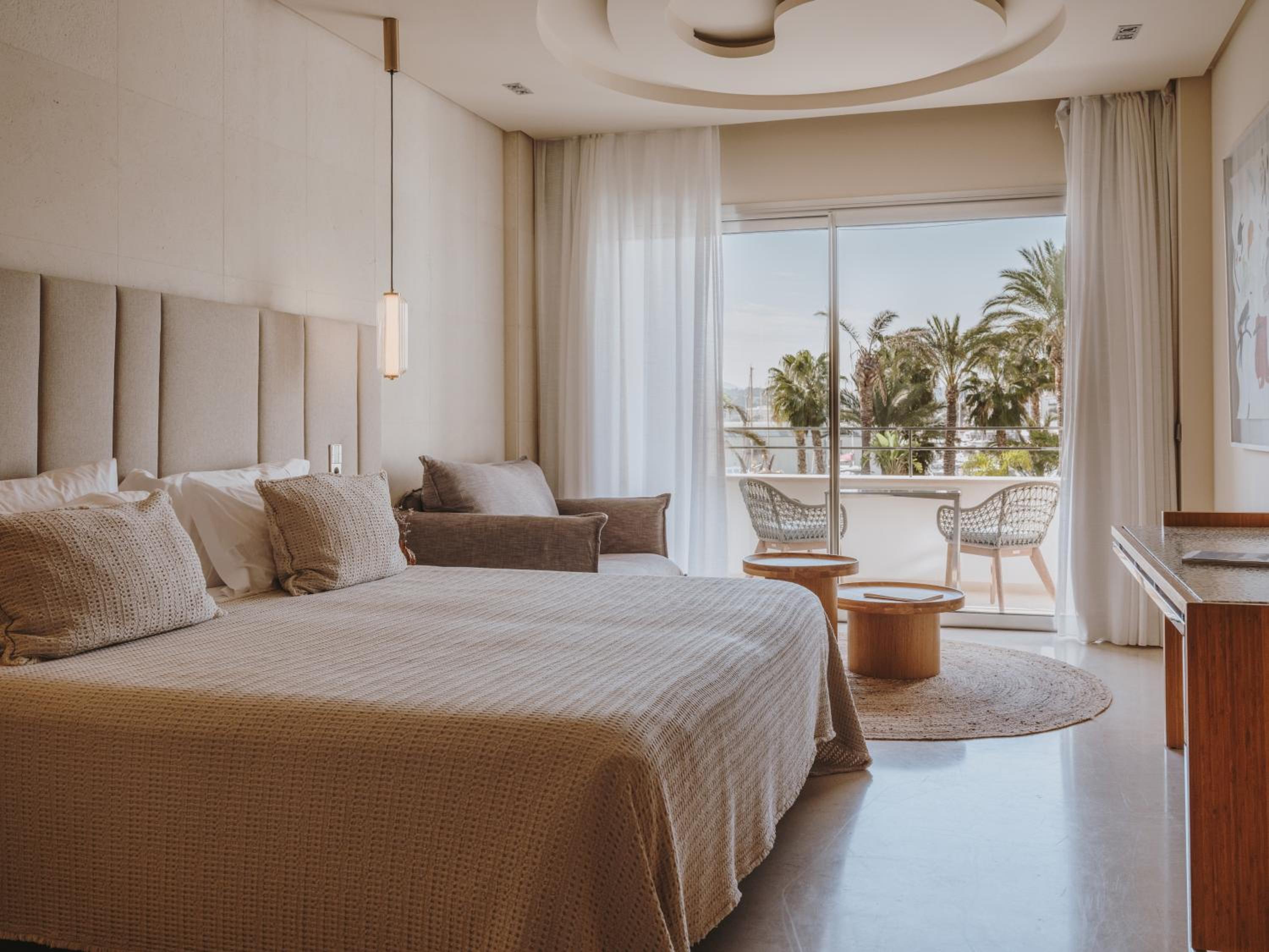 Deluxe Double Room with Terrace, Pool View & SPA access  - Photo 1