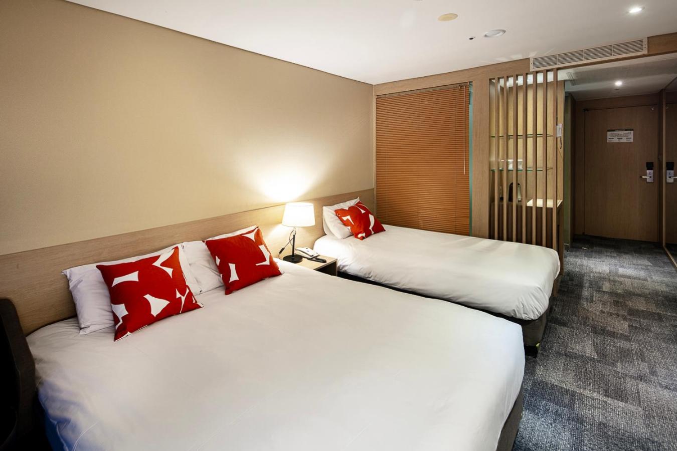 Deluxe Twin Room - Photo 4