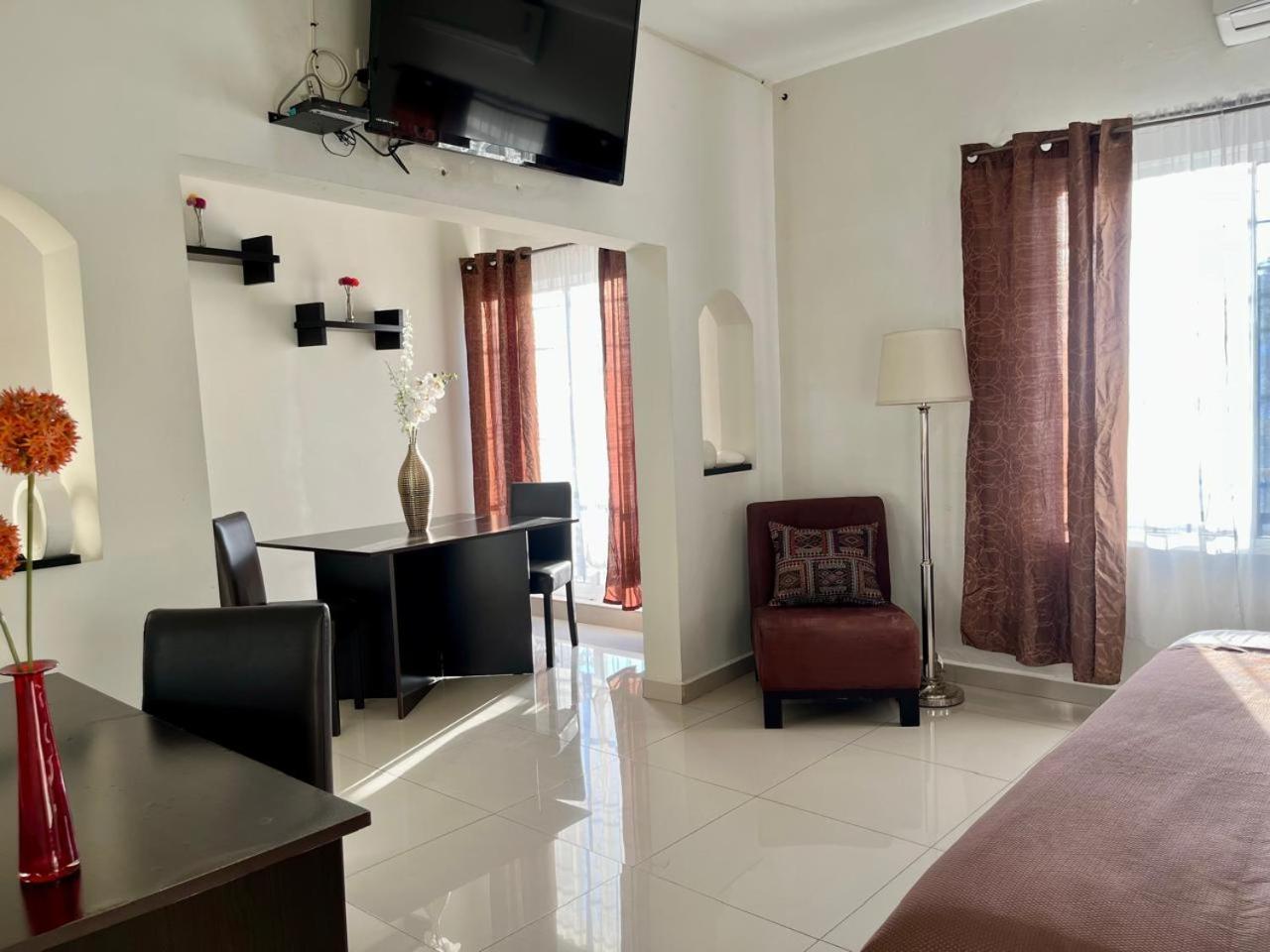 Deluxe Suite photo 1