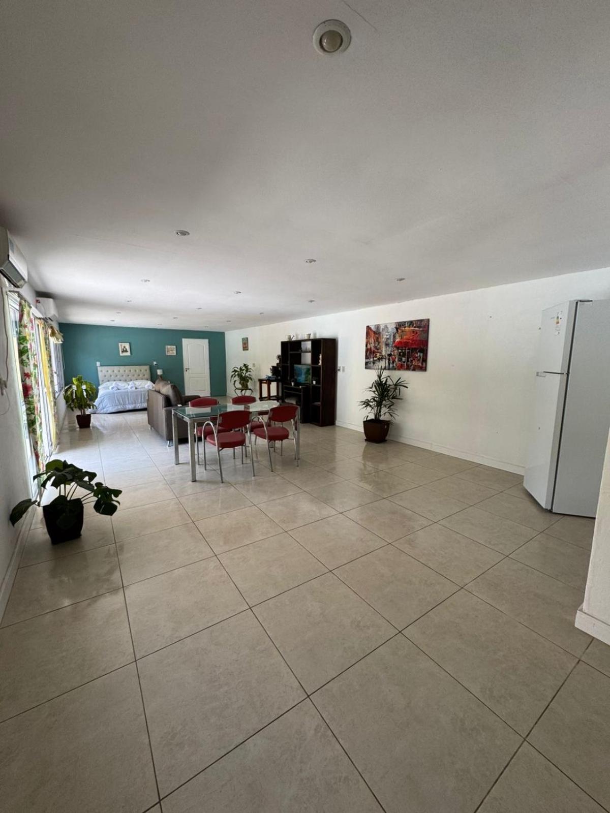 One-Bedroom House photo 3