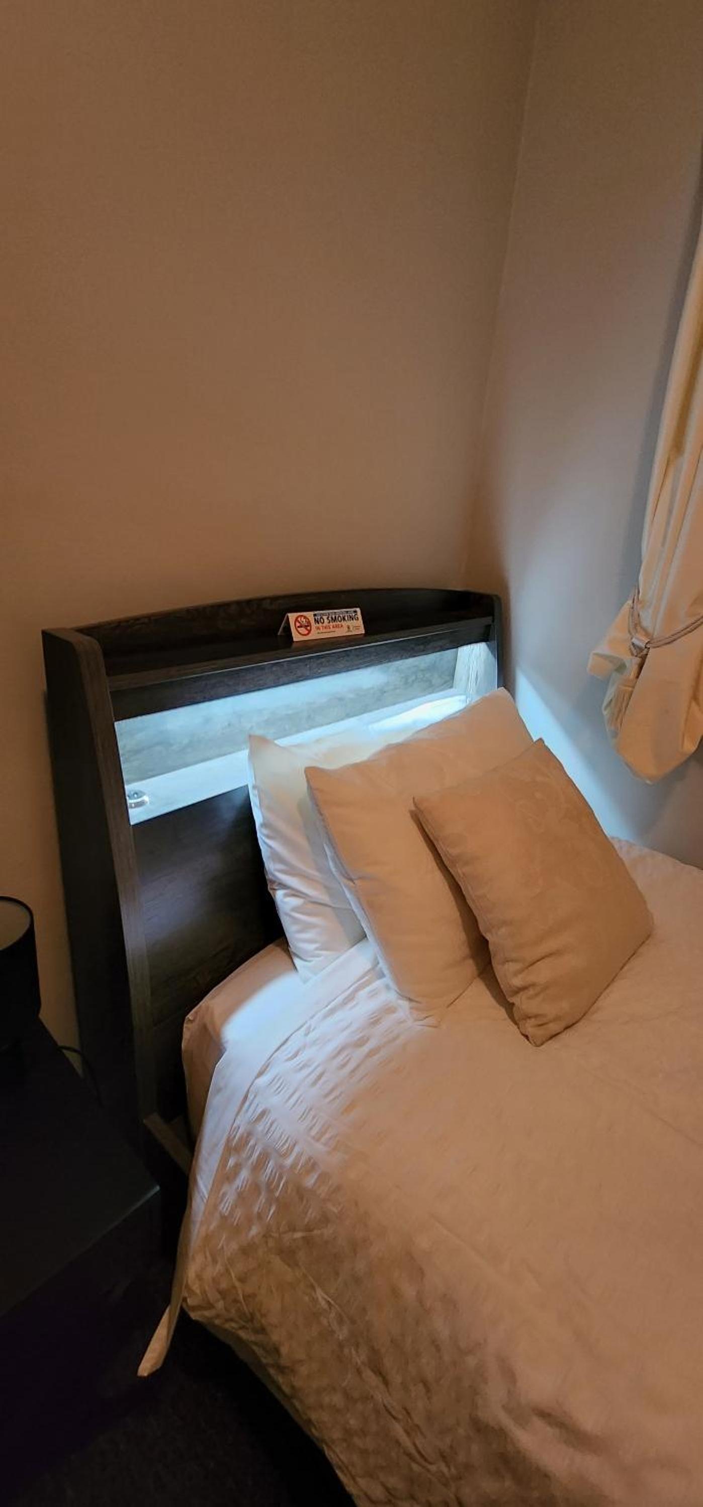 Standard Single Room With Shared Bathroom photo 3