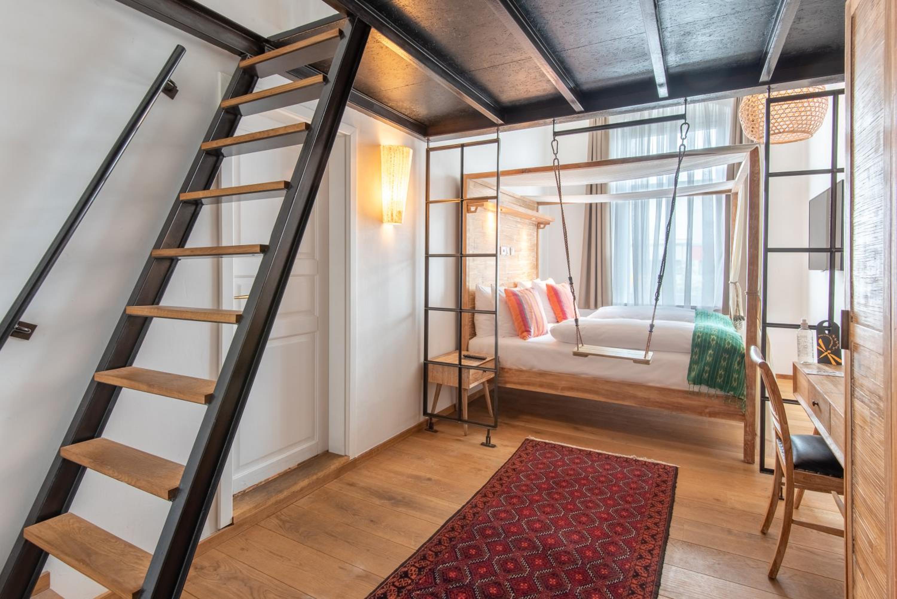 Loft for 3 photo 2