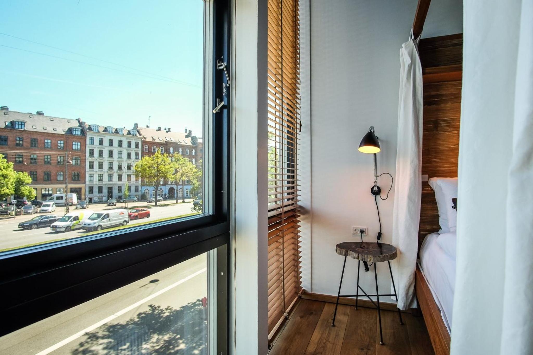 Two-Bedroom Suite thumbnail 5