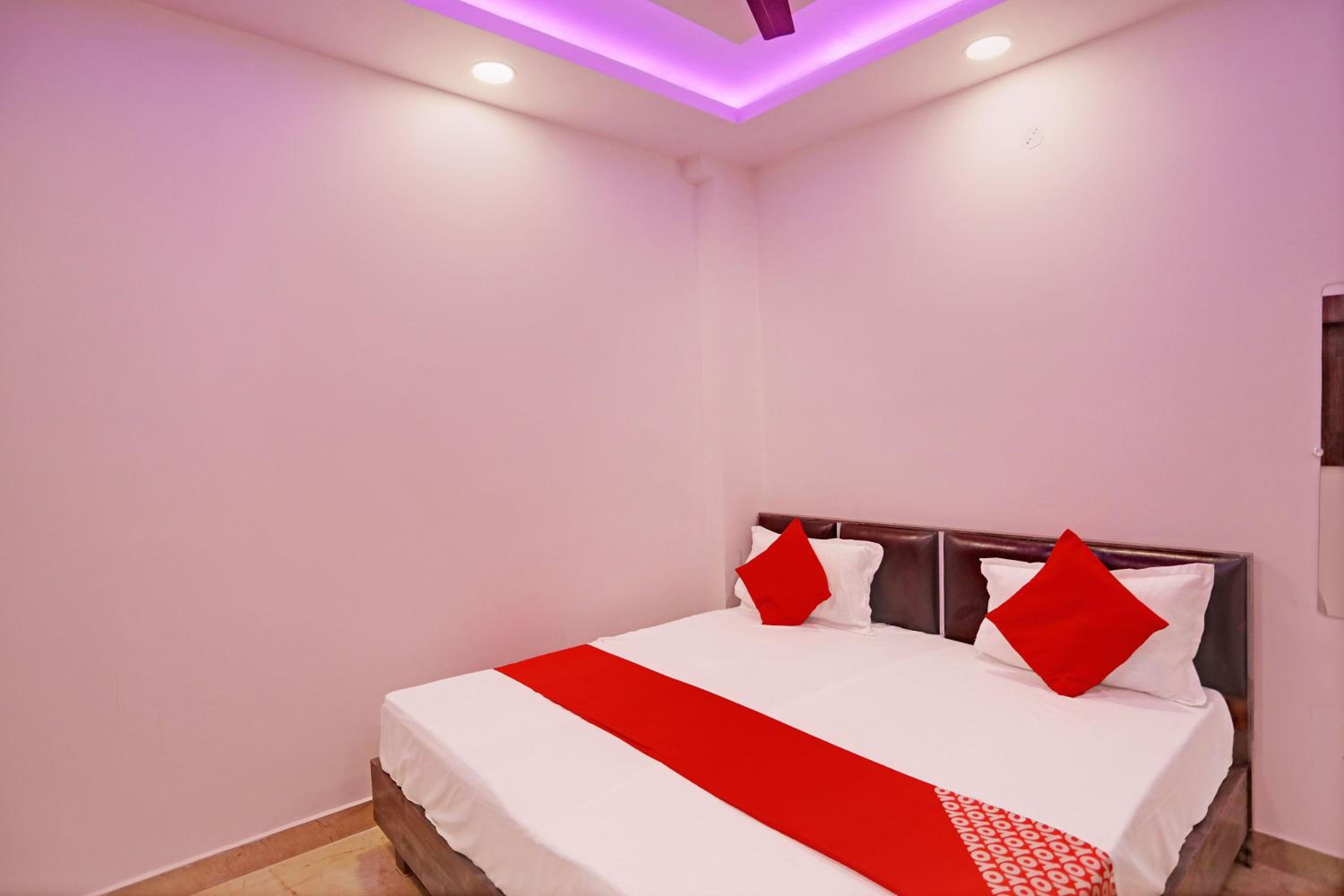Classic Triple Room photo 2