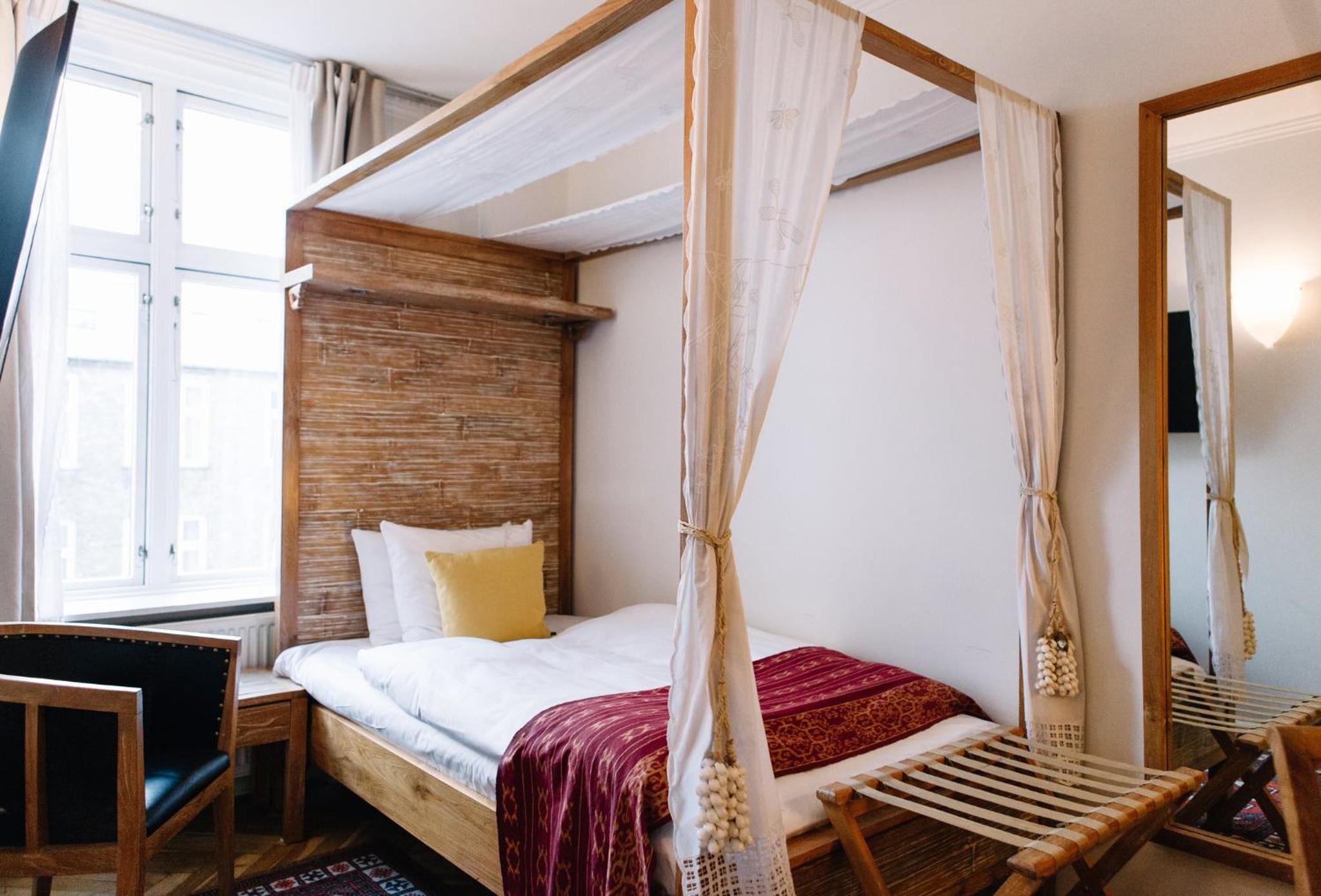 Single Room - Photo 1