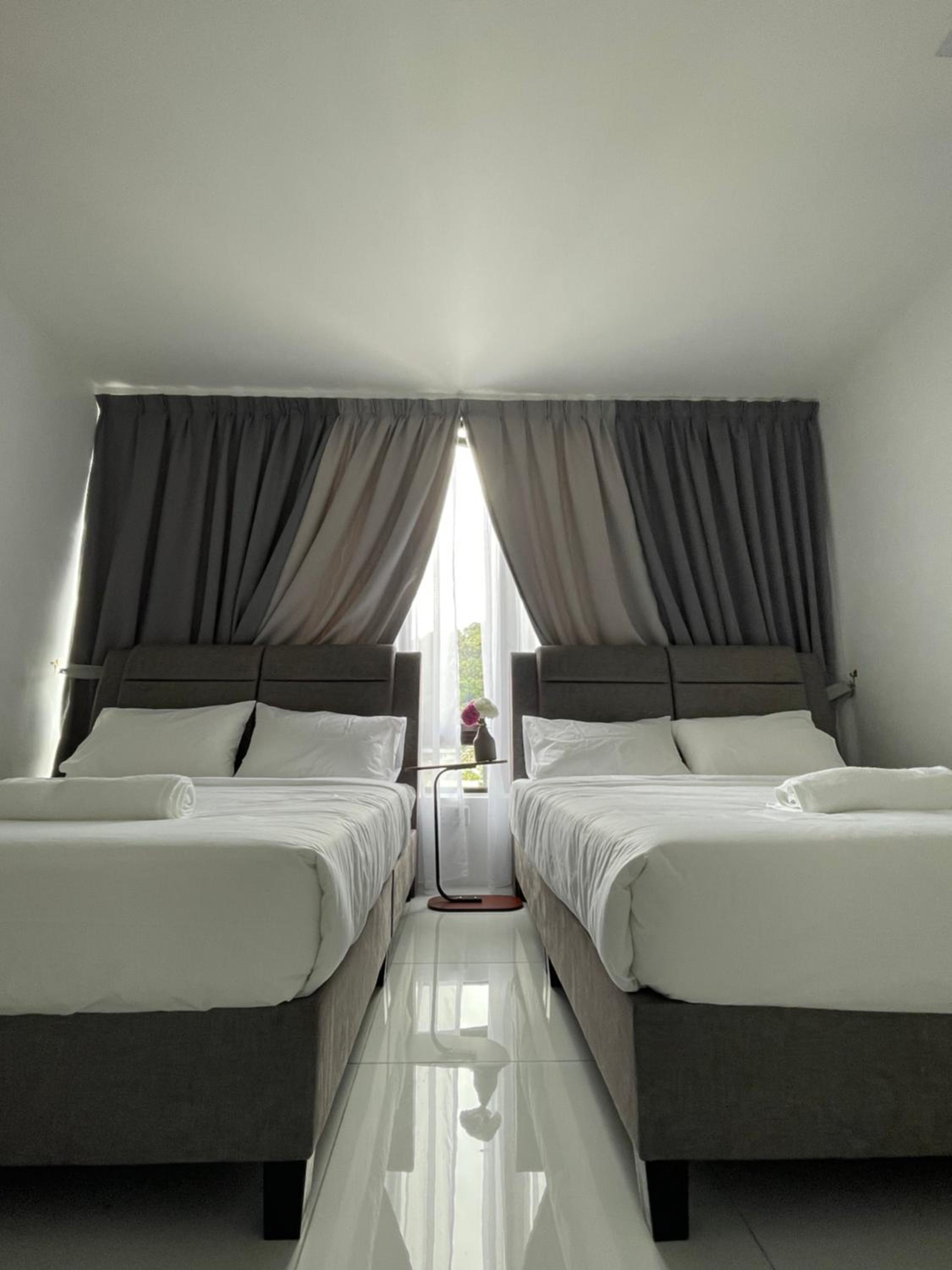 Superior Quadruple Room - Photo 5