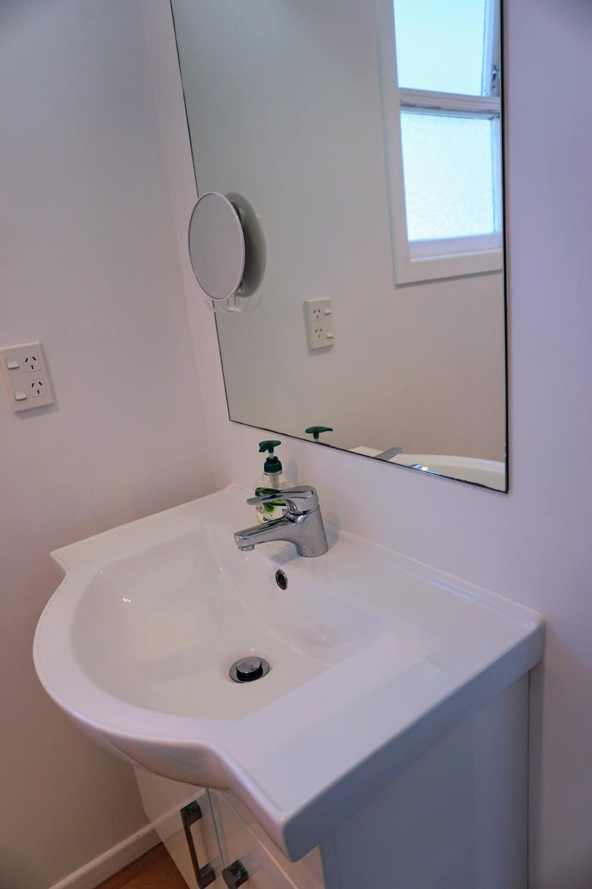 Three-Bedroom House photo 2