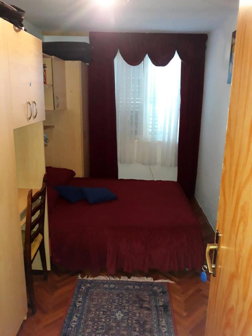 Two-Bedroom Apartment with Balcony and Sea View