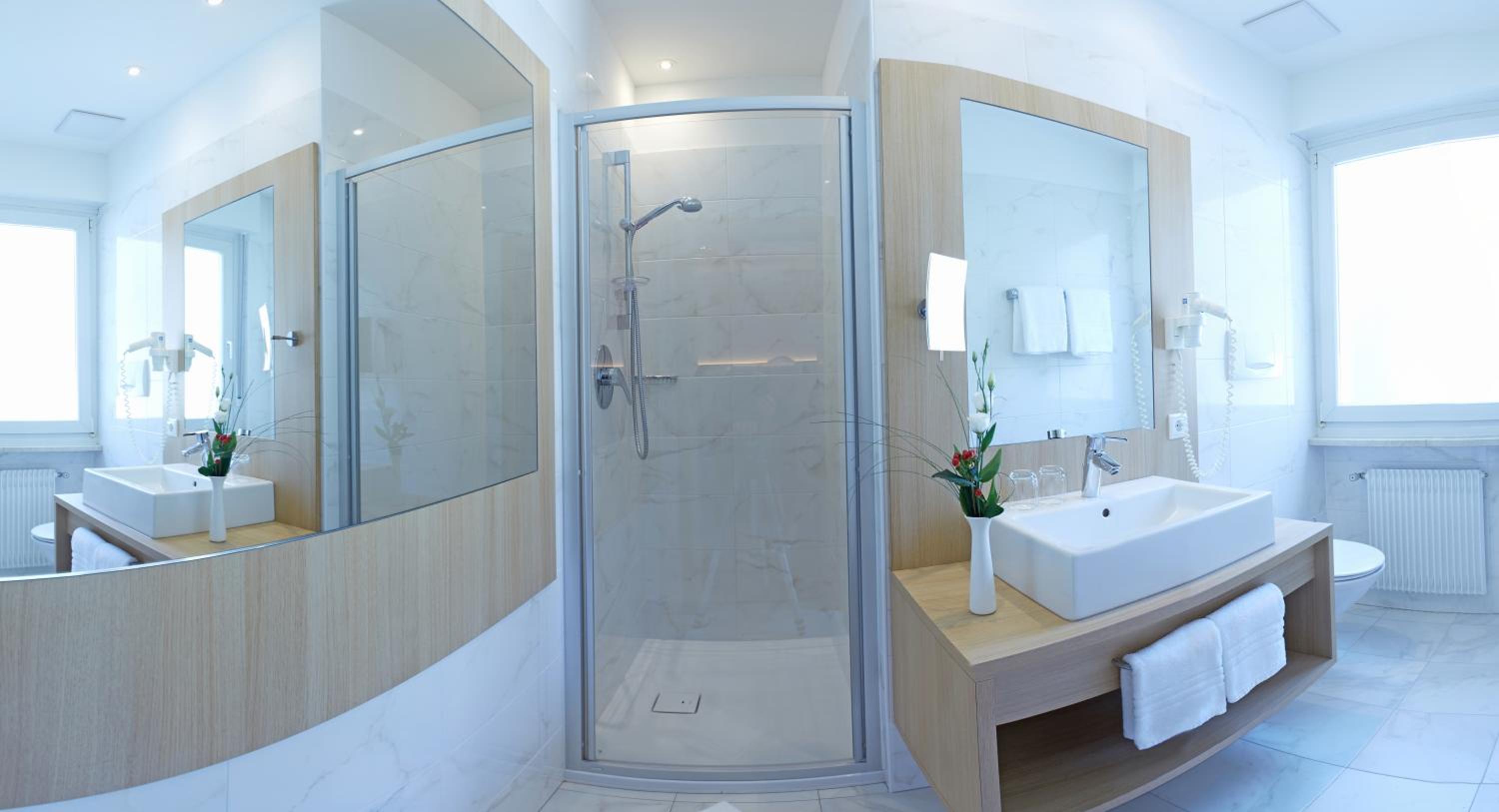 Double or Twin Room - Photo 7