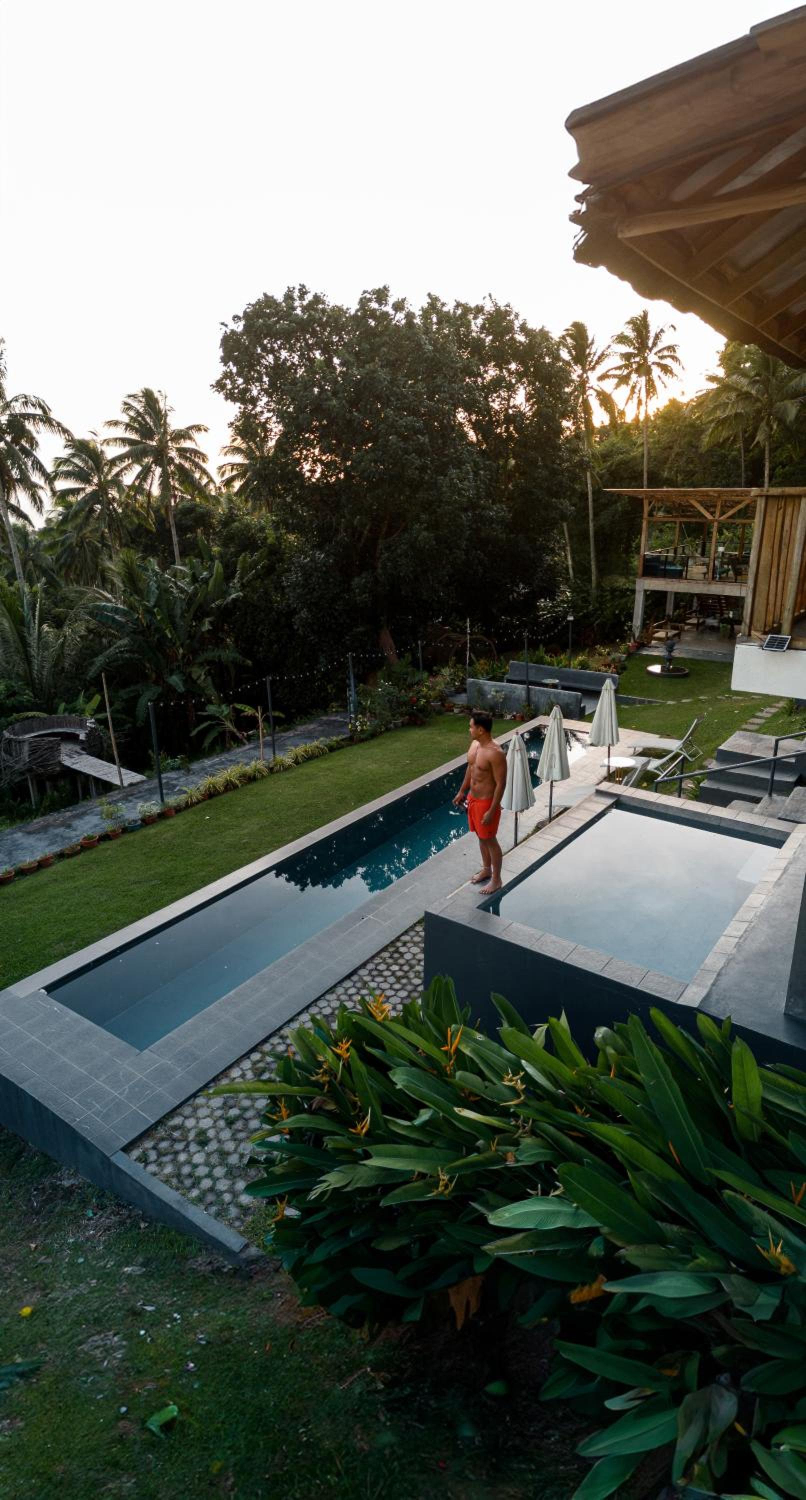 Villa with Private Pool - Photo 14