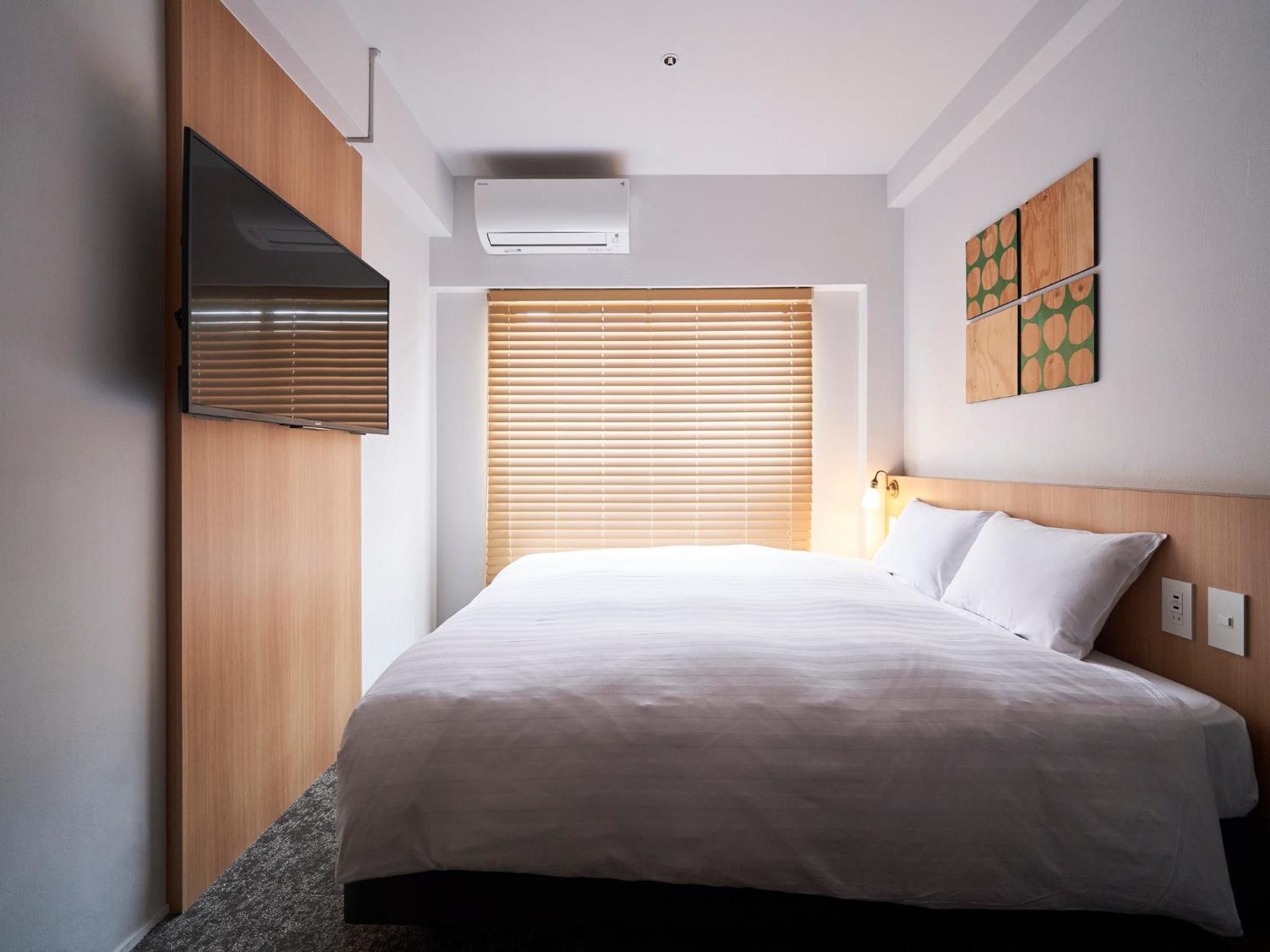 Double Room - Non-Smoking - No Daily Cleaning photo 2