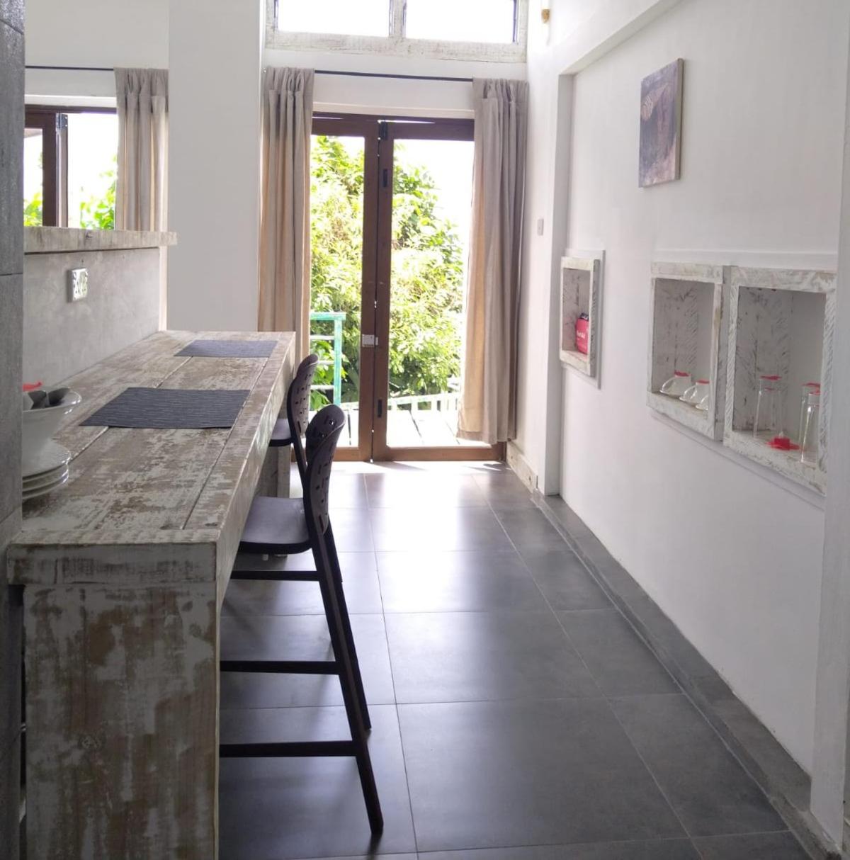 Apartment with Sea View photo 2