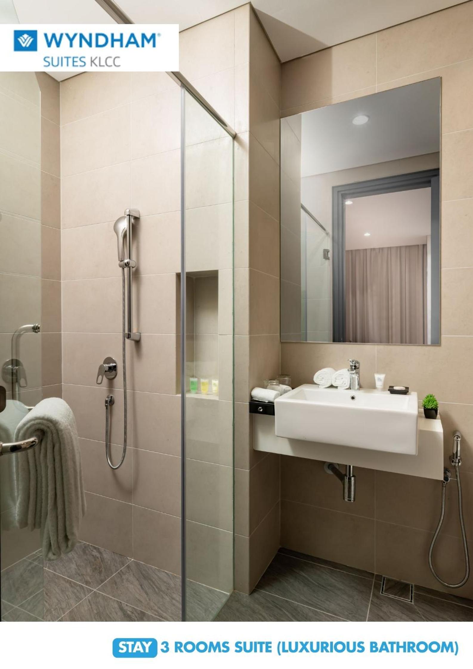 Wyndham Duplex Suite KLCC View