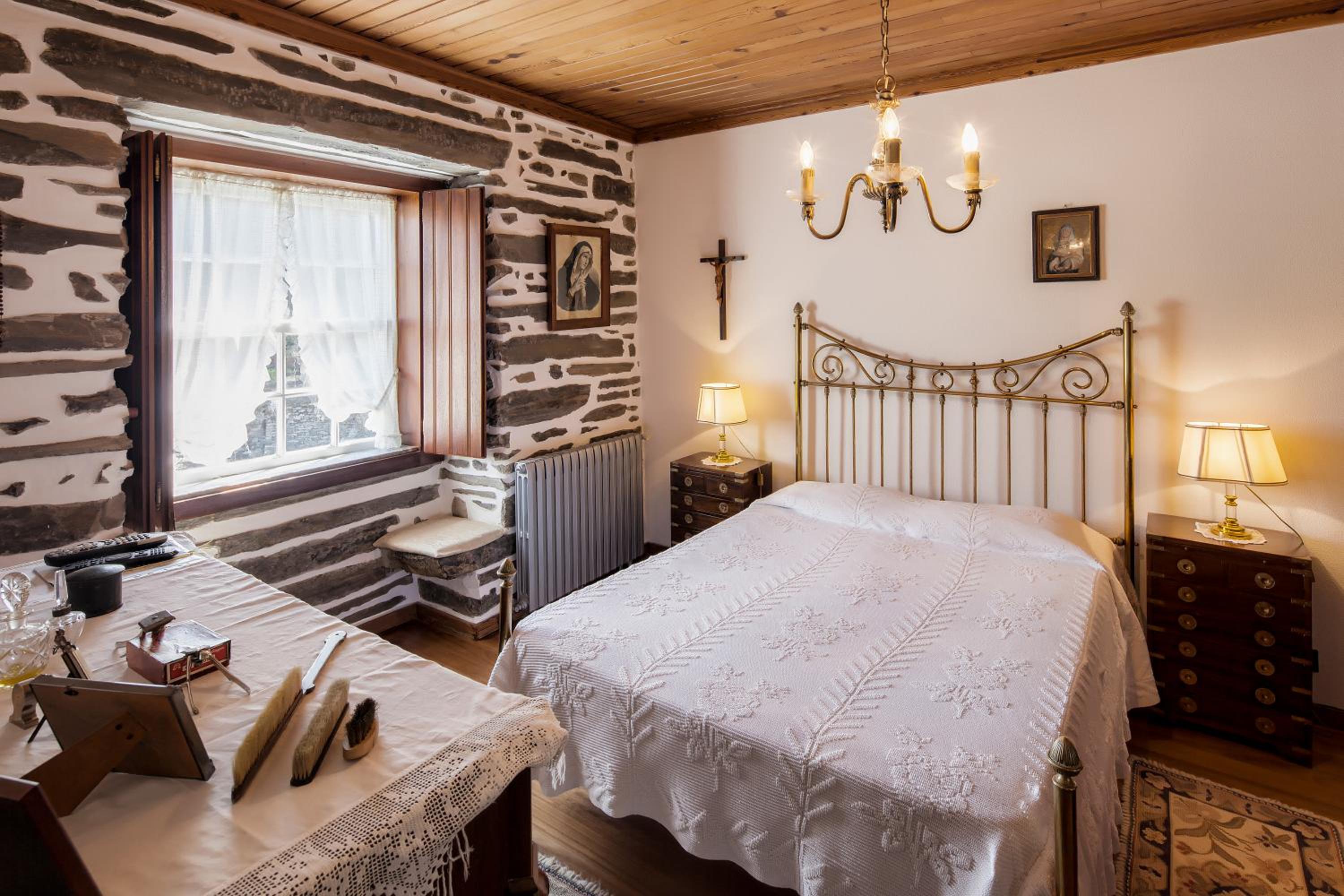 Double Room - Photo 14