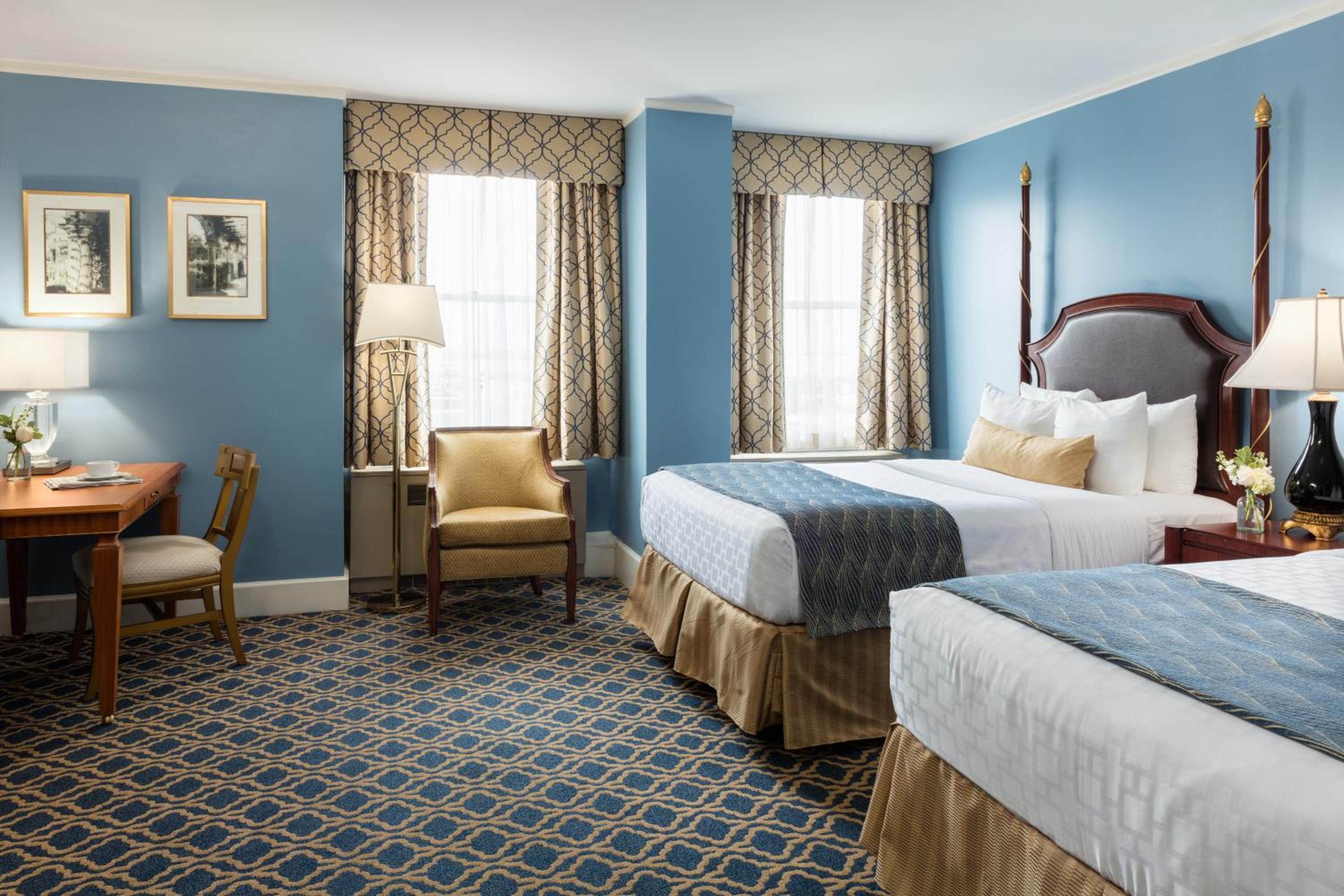Deluxe Room - Photo 2