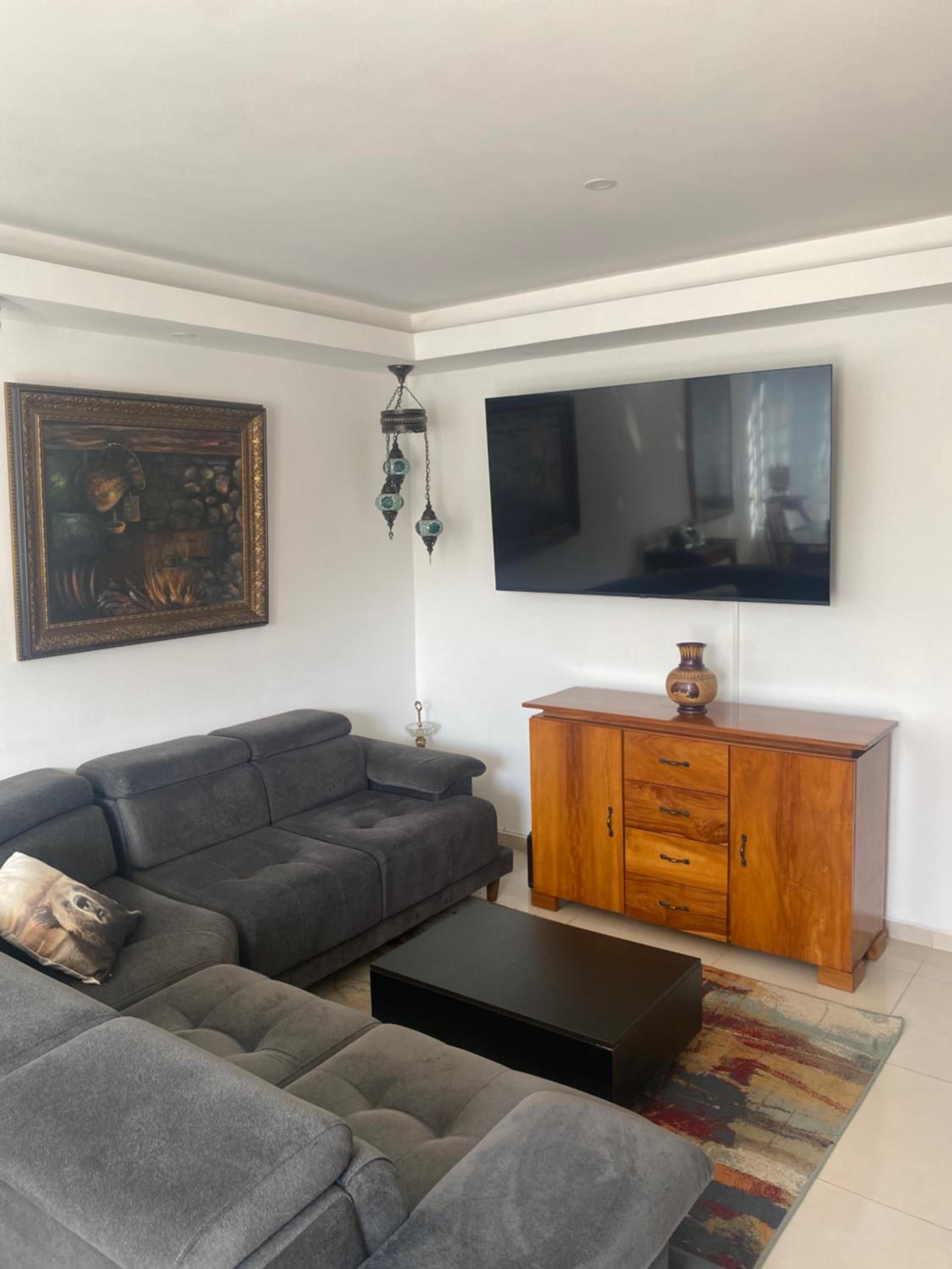 Three-Bedroom Holiday Home  photo 2