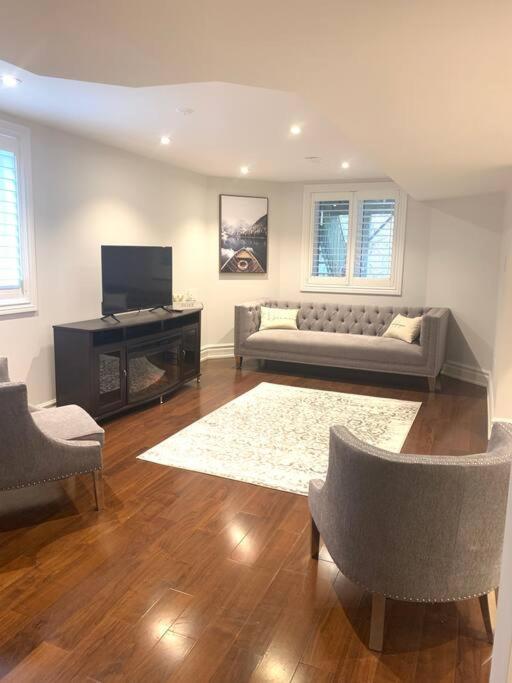 One-Bedroom Apartment photo 3