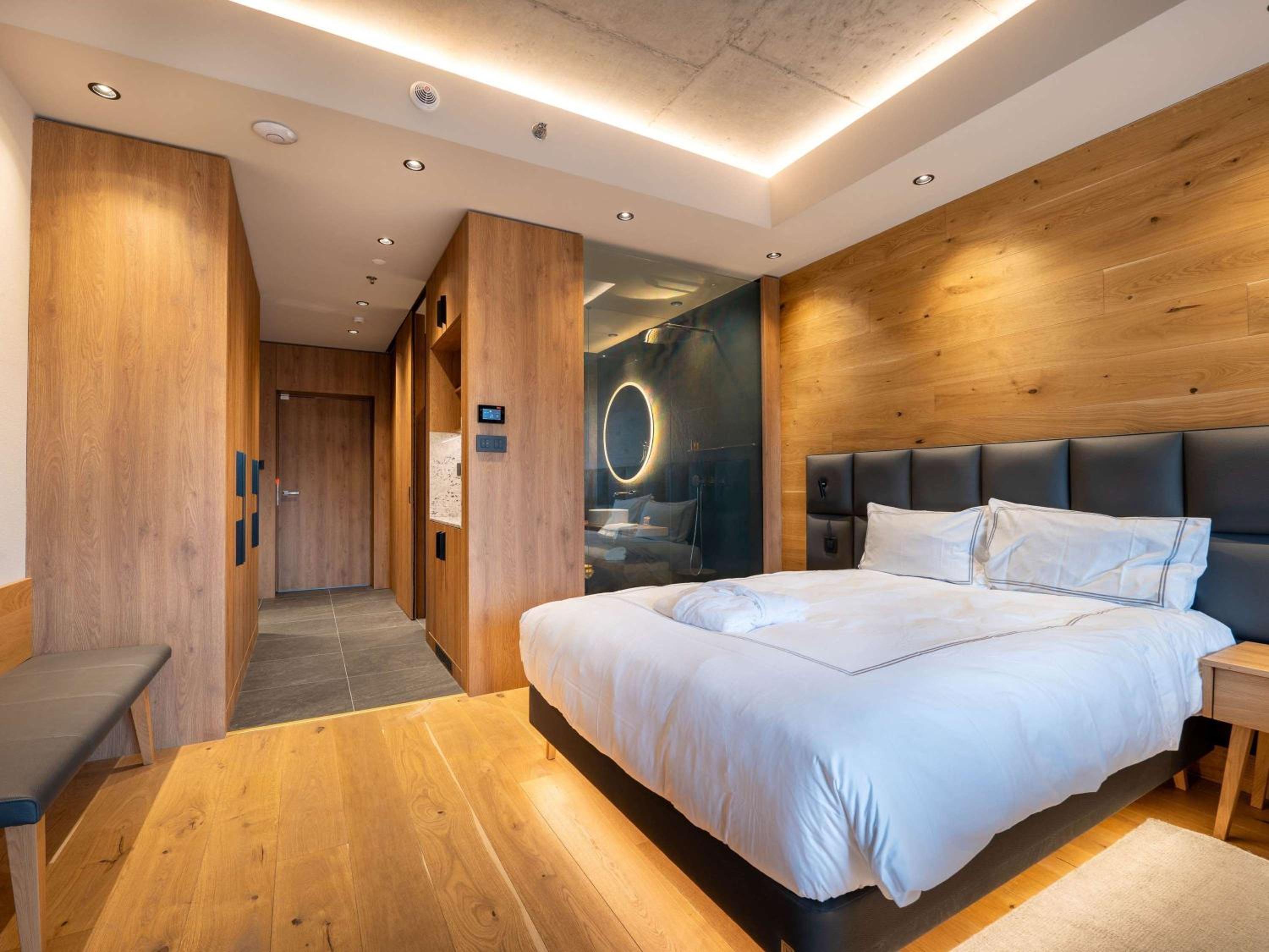 Swiss Advantage King Room  - Photo 1
