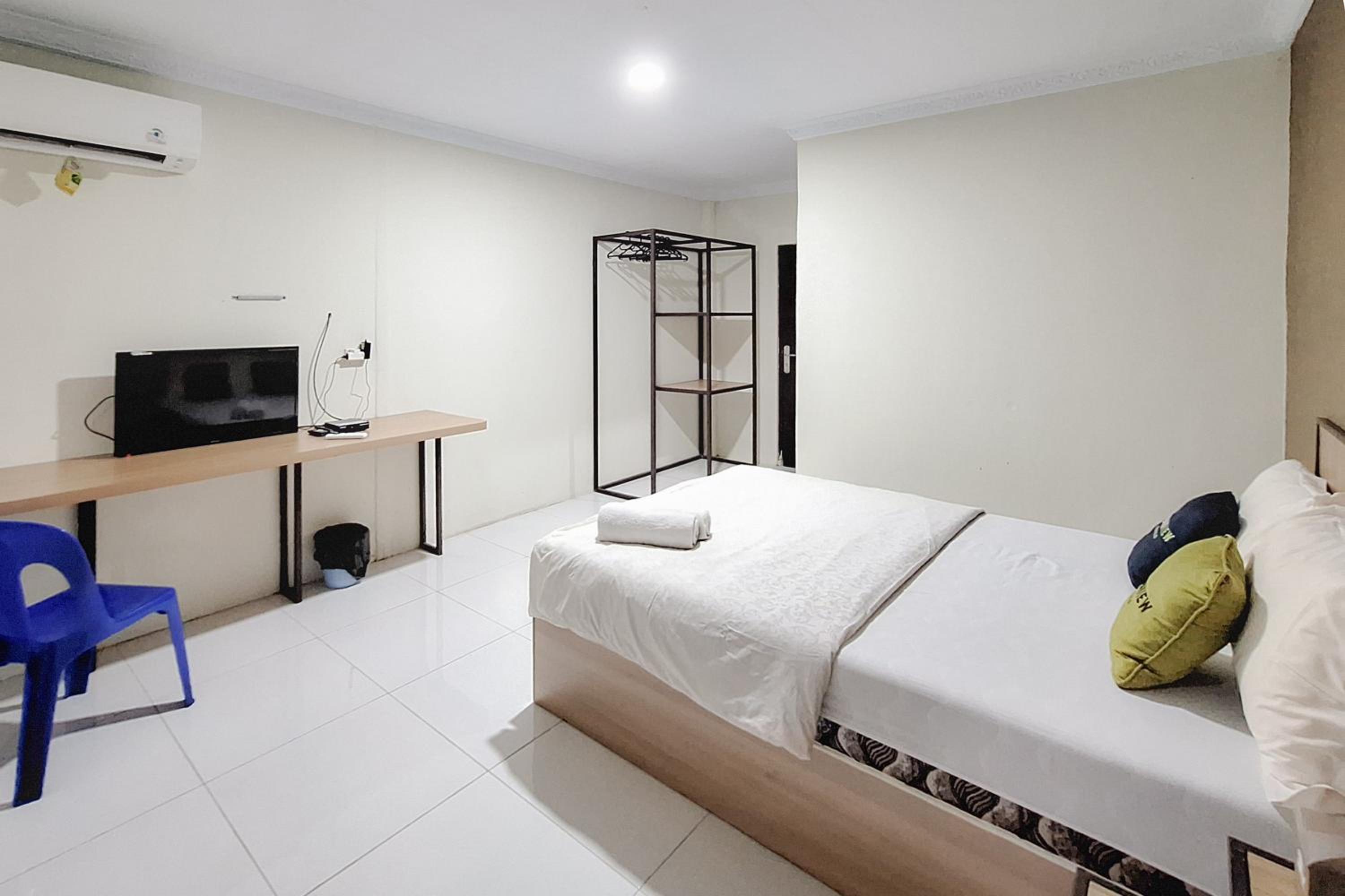 Standard Double Room photo 3