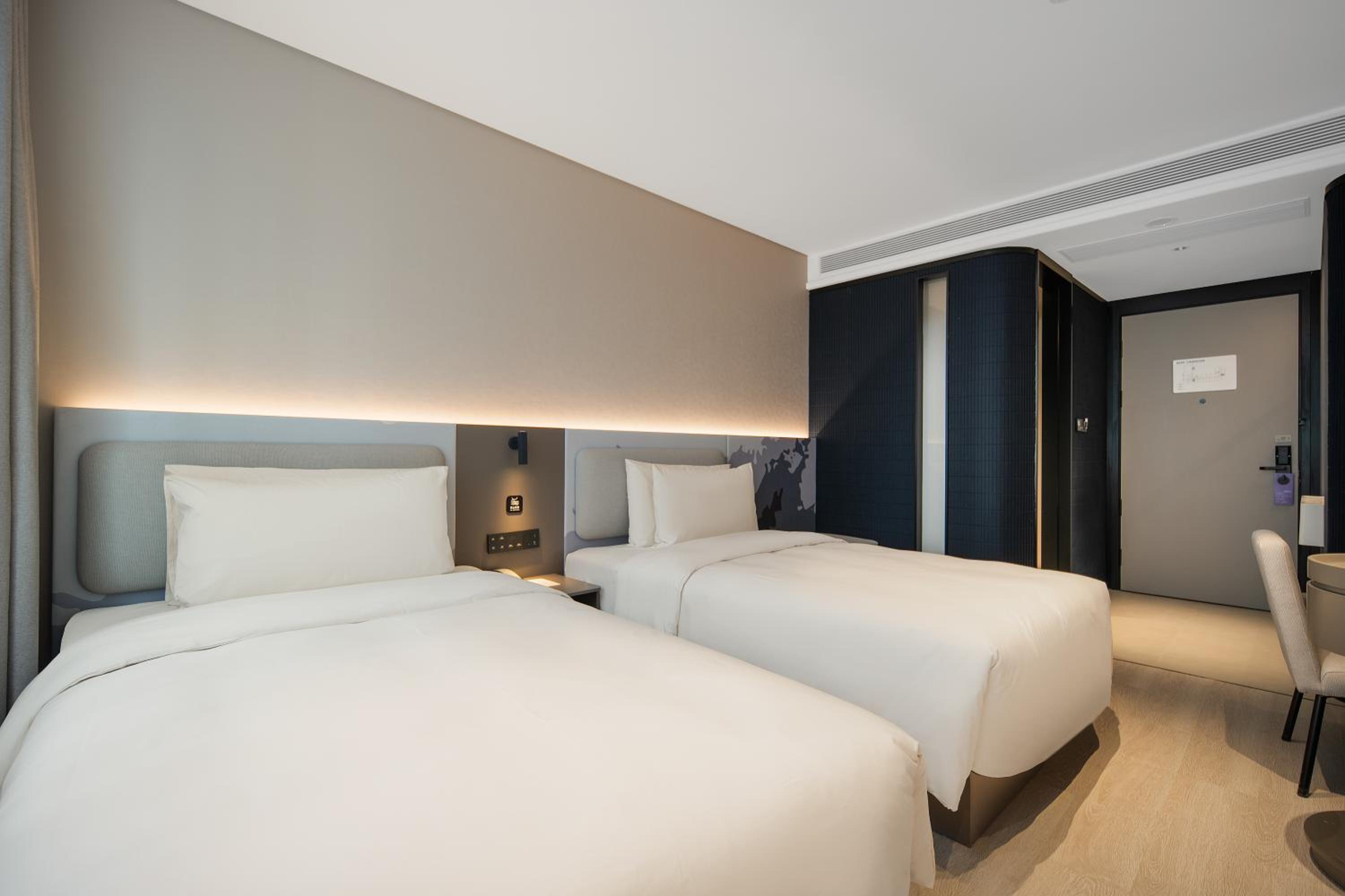 Comfort Twin Room photo 1