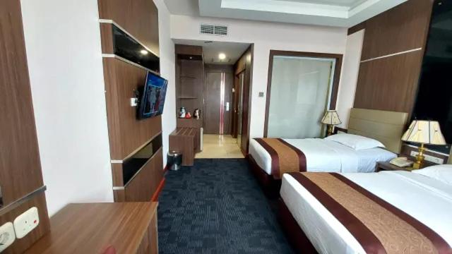 Large Twin Room