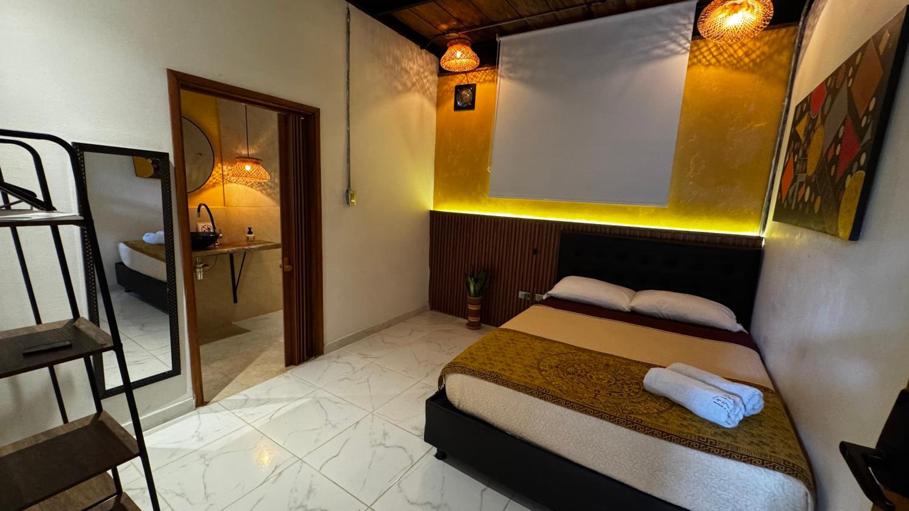 Double Room with Private Bathroom photo 3