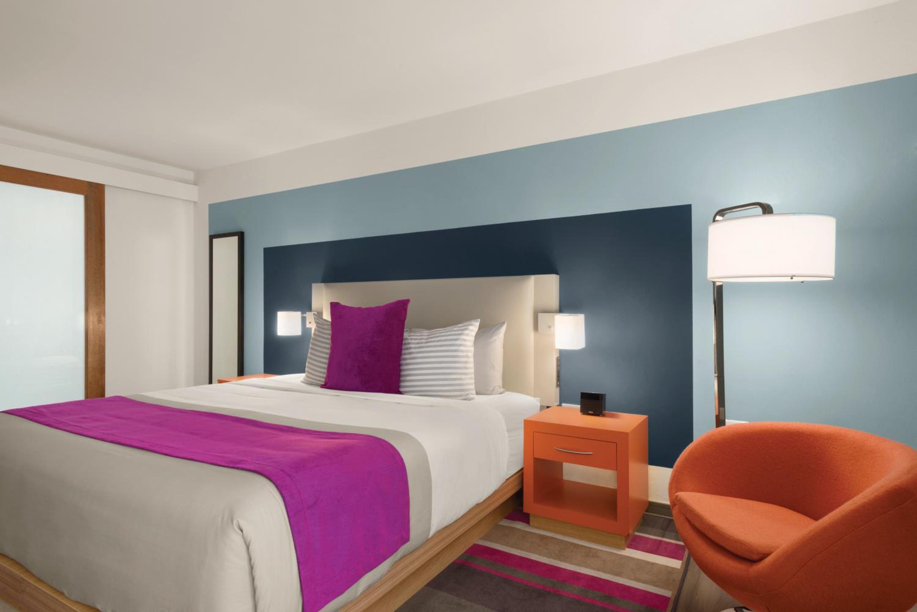 Superior King Room - Photo 3
