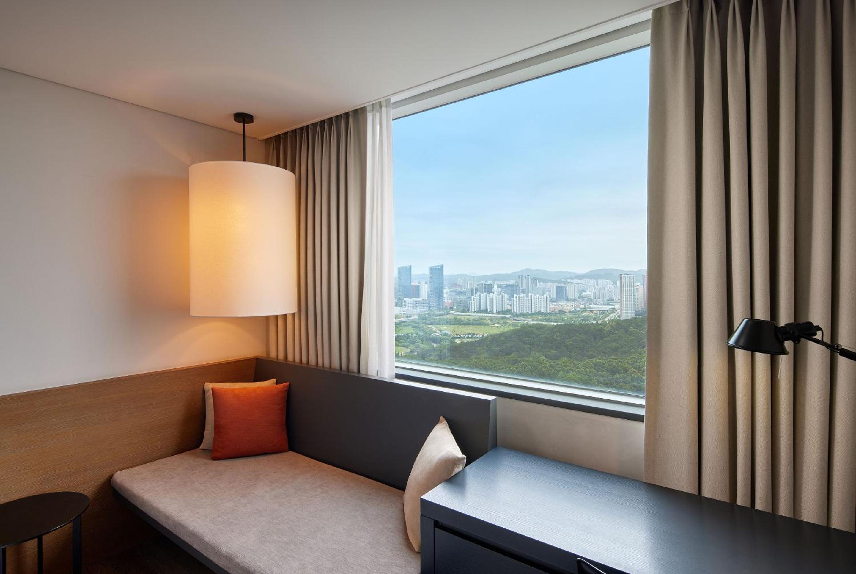 [OWN YOUR SHILLA STAY) Standard Double Park View - photo 2
