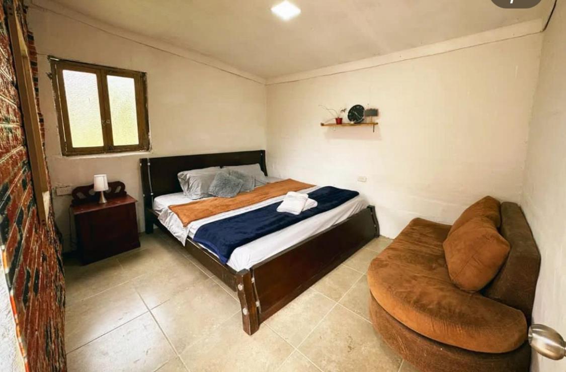 Double Room with Shared Bathroom photo 1
