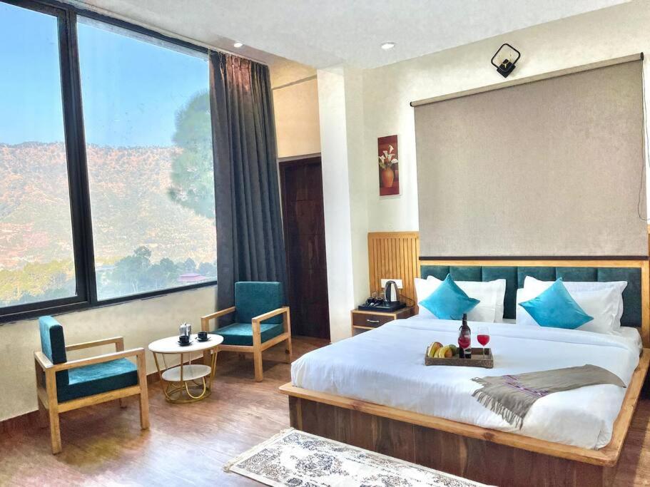 Superior One-Bedroom Apartment With Balcony photo 1