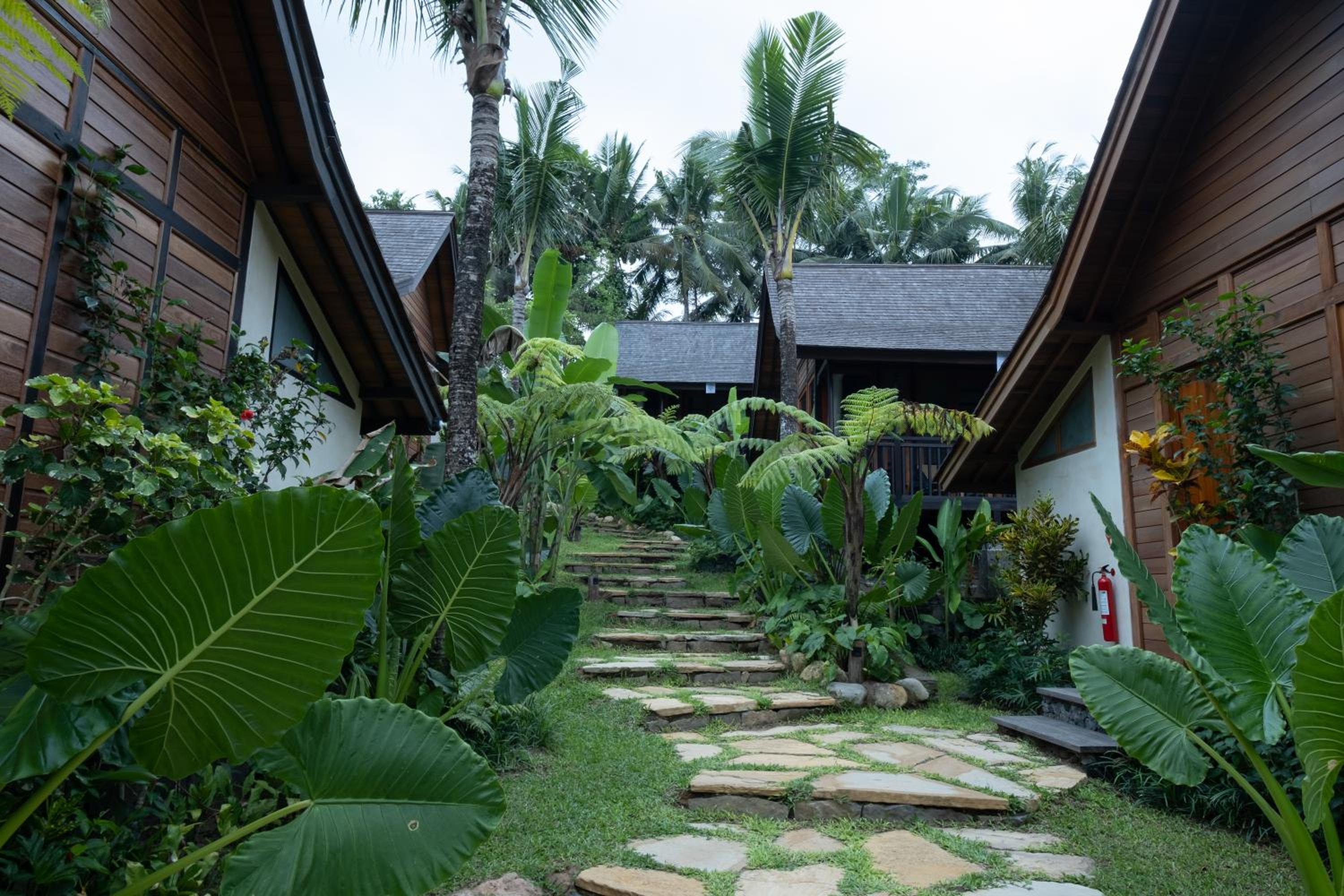Suite - Wooden House with Bathtub and Free Shuttle to Ubud Central  - Photo 3