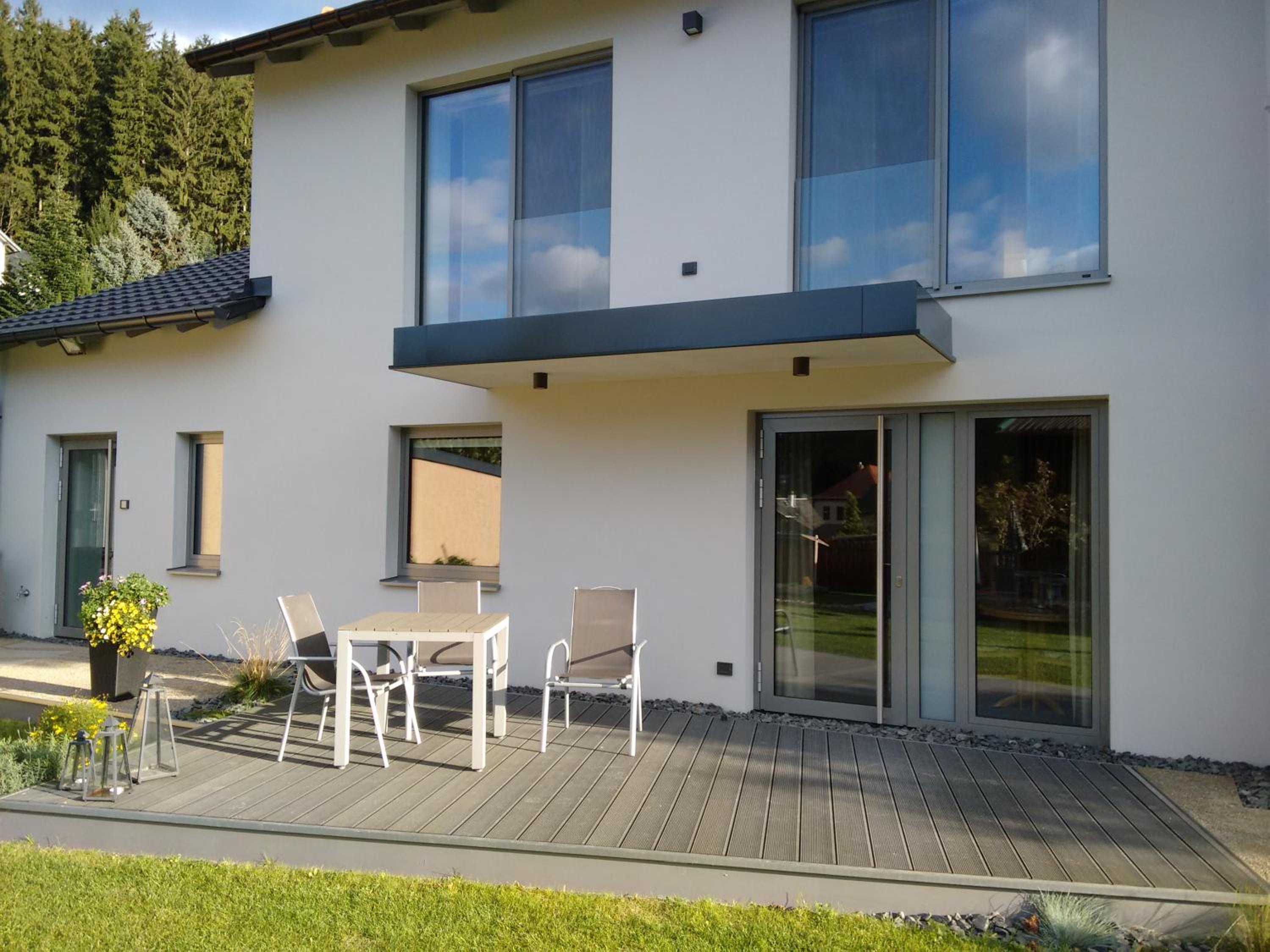 Apartment with Terrace - Photo 20
