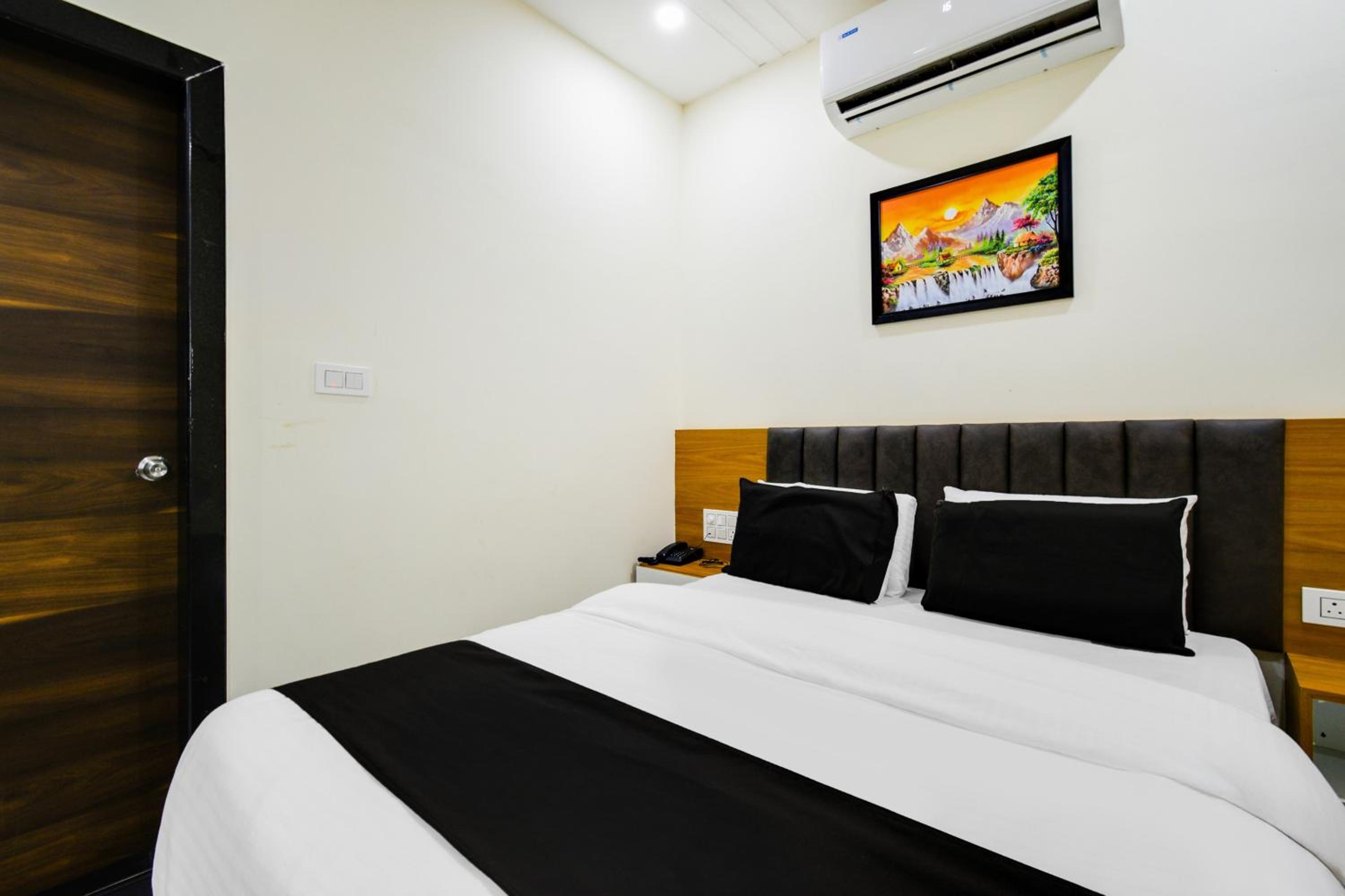Standard Double Room photo 1