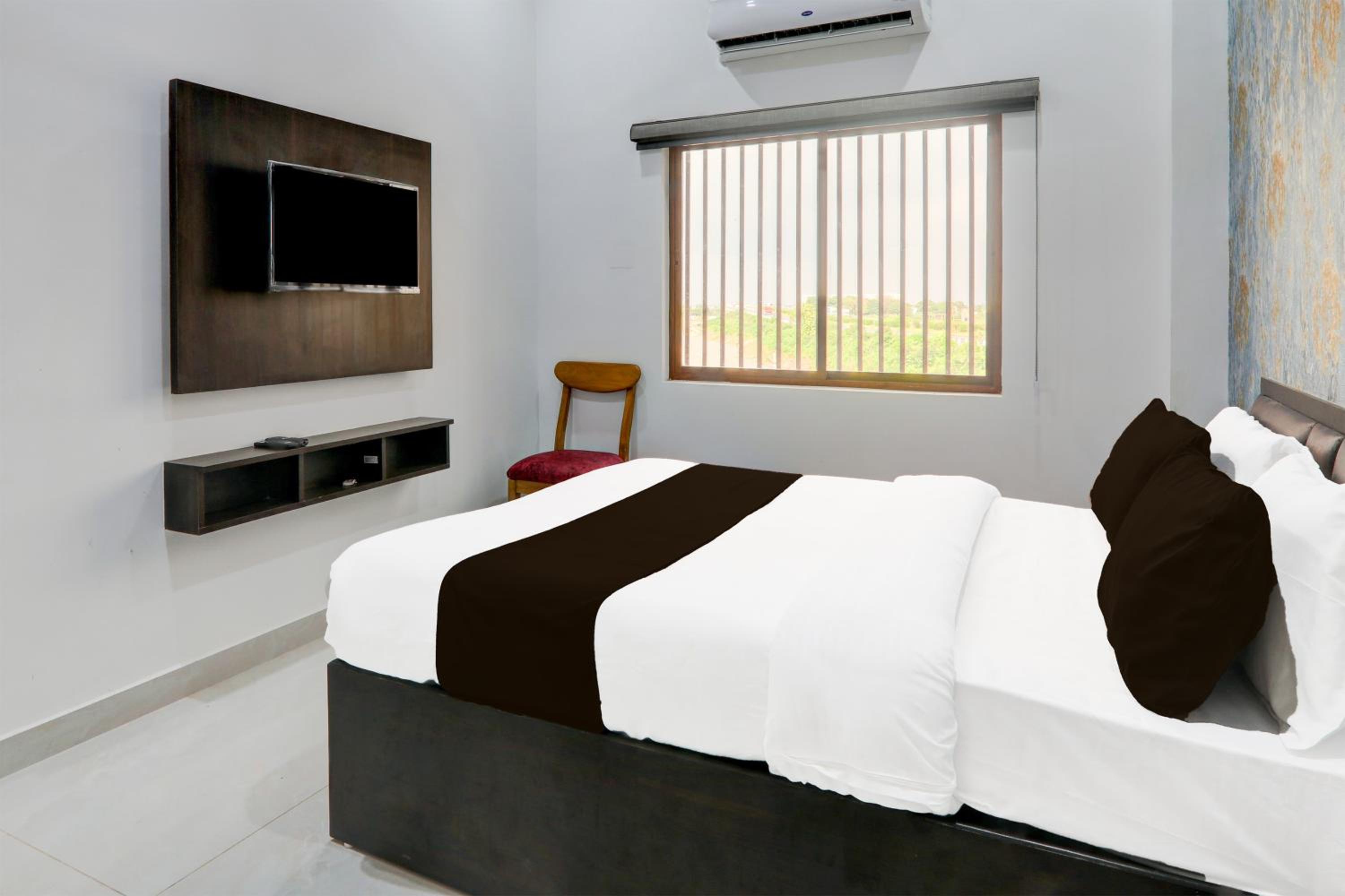 Classic Triple Room