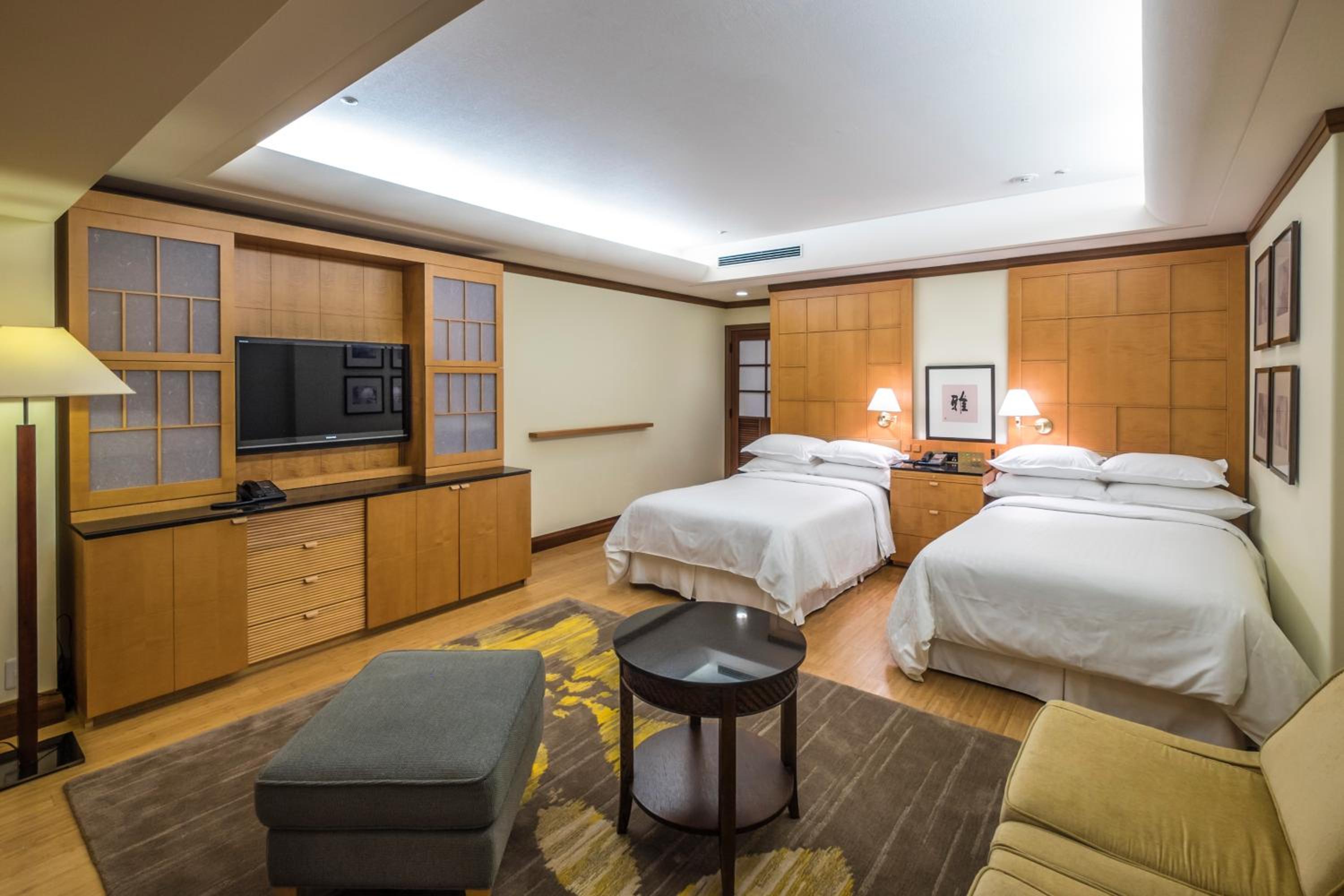 Club Twin Room - Non-Smoking
