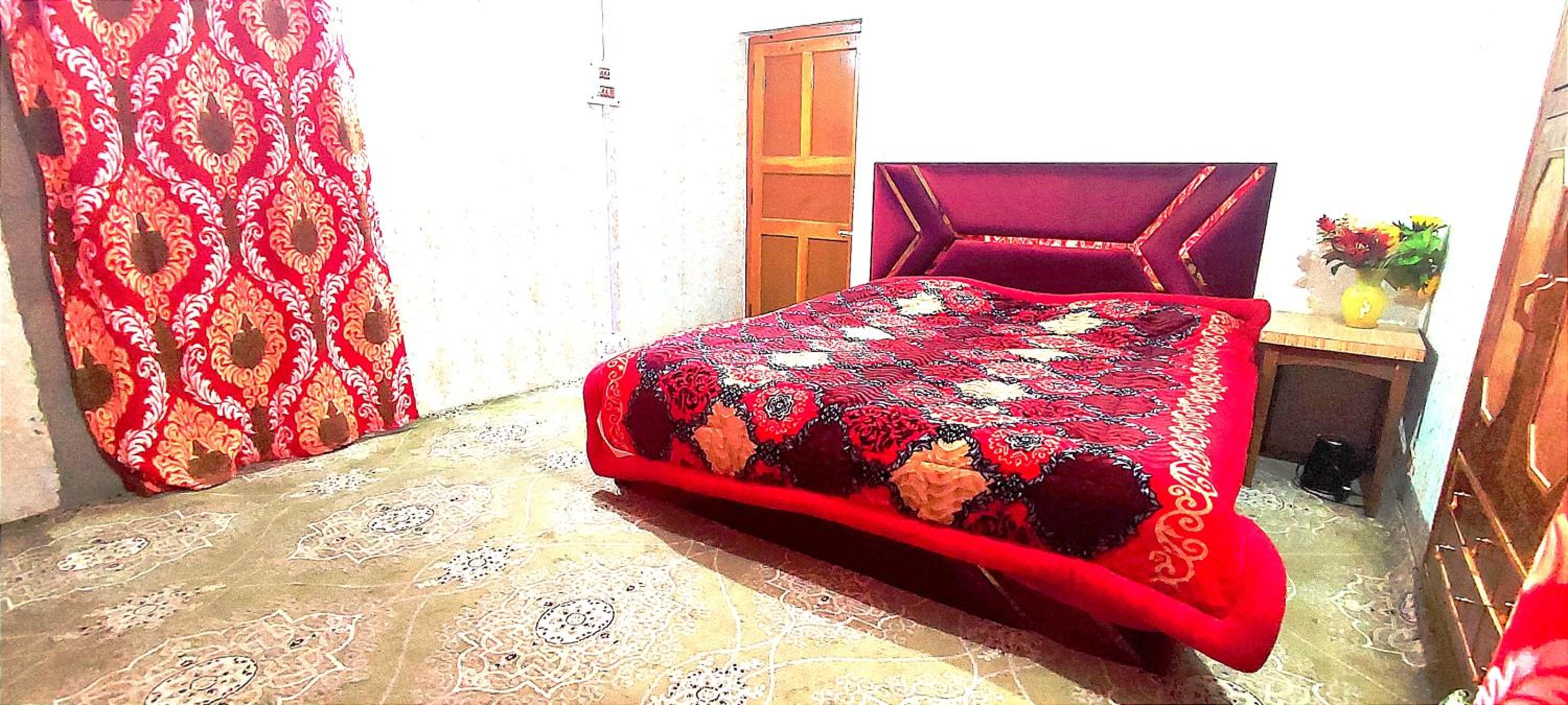Deluxe King Room photo 3